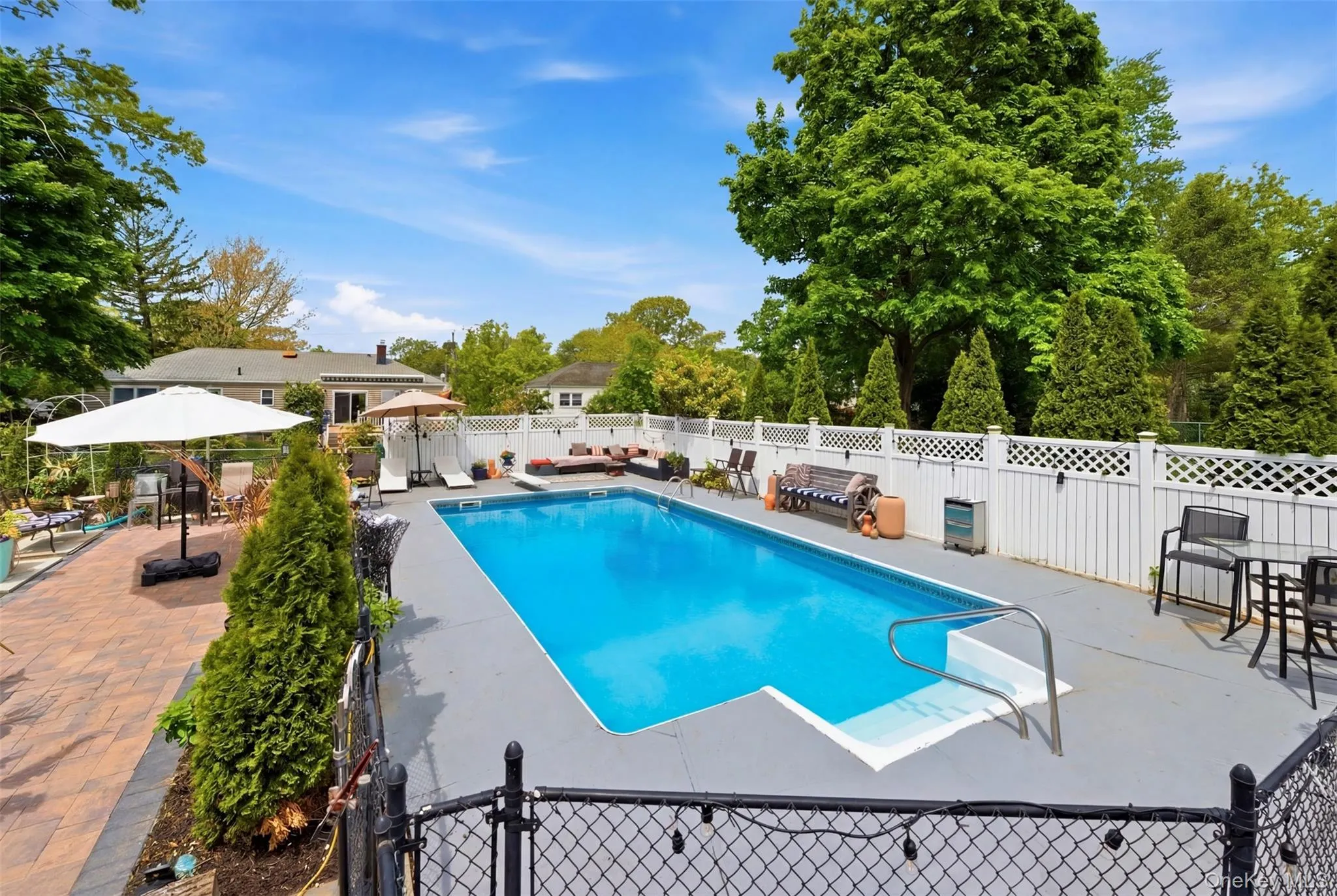 12 Browning Drive, Huntington, NY, 5 Bedrooms Bedrooms, 8 Rooms Rooms,2 BathroomsBathrooms,Residential,For Rent,Browning,0,1004323 12 Browning Drive, Huntington, NY, 5 Bedrooms Bedrooms, 8 Rooms Rooms,2 BathroomsBathrooms,Residential,For Rent,Browning,0,1004323