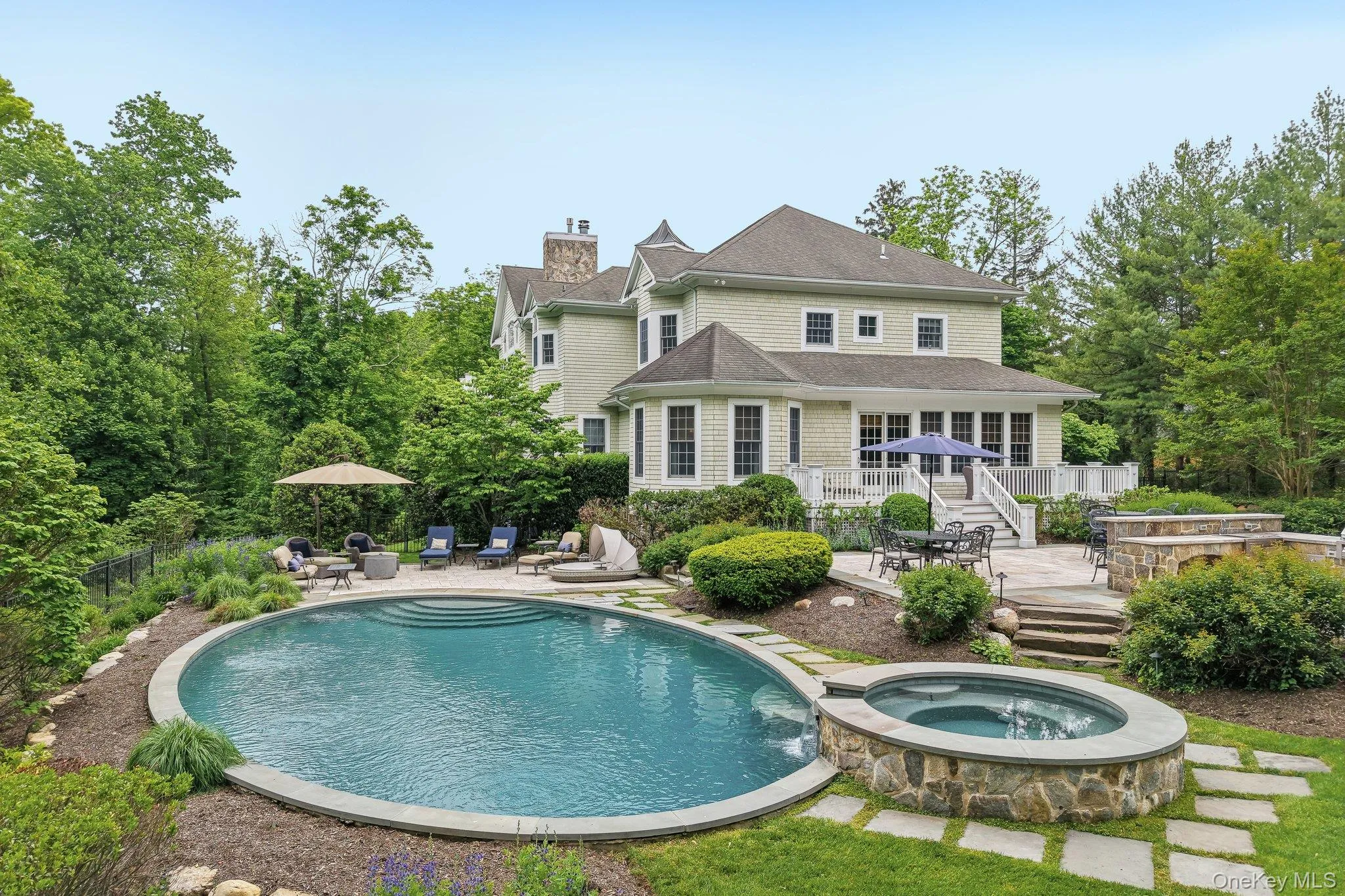 5 Mill Road, Huntington, NY, 6 Bedrooms Bedrooms, 10 Rooms Rooms,5 BathroomsBathrooms,Residential,For Rent,Mill,0,1004329 5 Mill Road, Huntington, NY, 6 Bedrooms Bedrooms, 10 Rooms Rooms,5 BathroomsBathrooms,Residential,For Rent,Mill,0,1004329