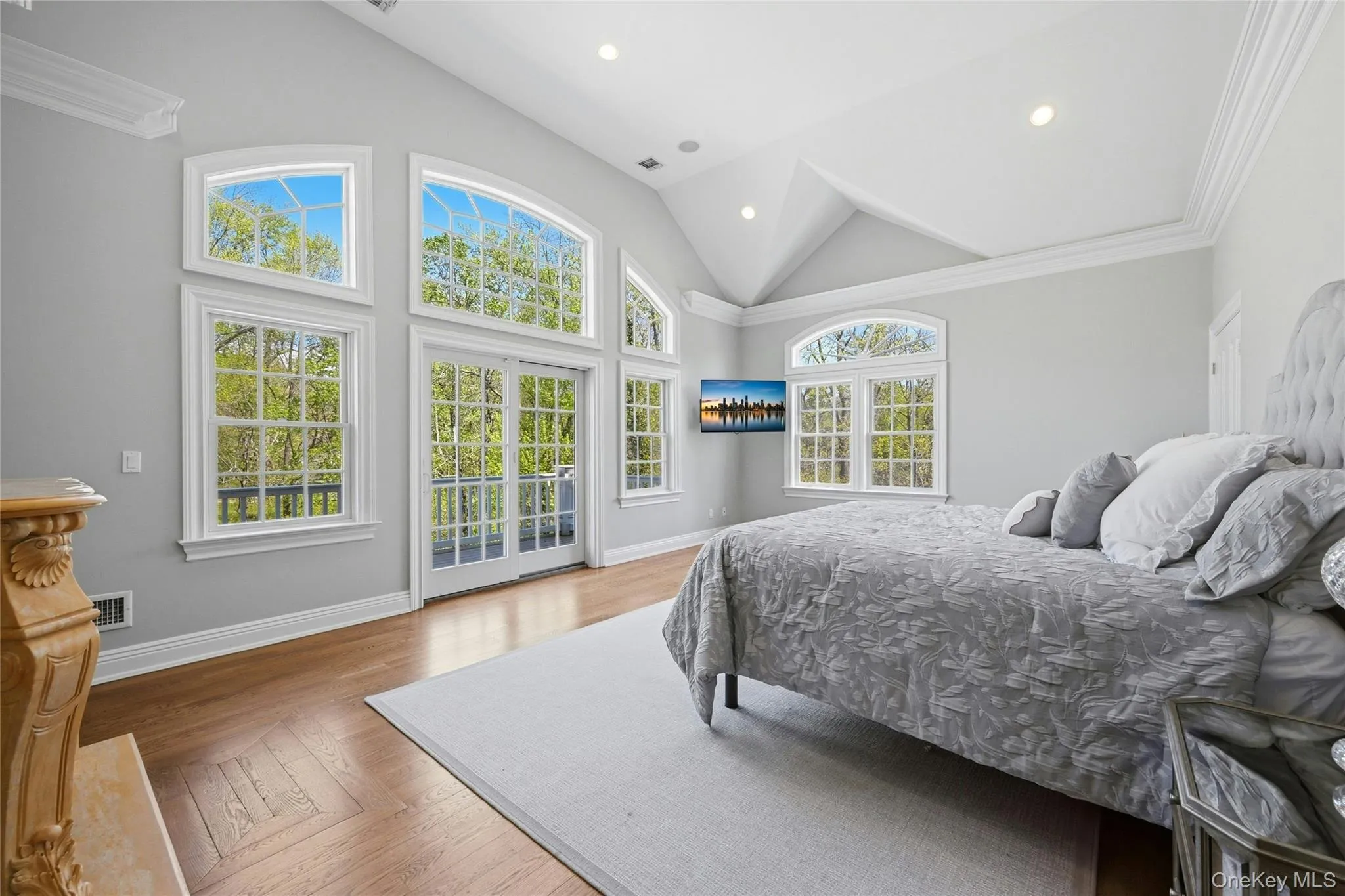 5 Mill Road, Huntington, NY, 6 Bedrooms Bedrooms, 10 Rooms Rooms,5 BathroomsBathrooms,Residential,For Rent,Mill,0,1004329 5 Mill Road, Huntington, NY, 6 Bedrooms Bedrooms, 10 Rooms Rooms,5 BathroomsBathrooms,Residential,For Rent,Mill,0,1004329