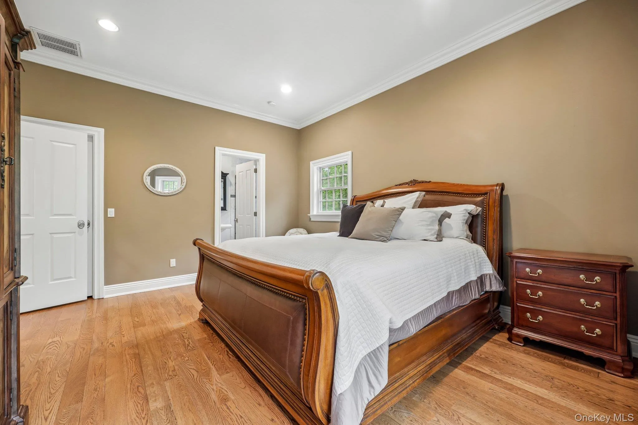 5 Mill Road, Huntington, NY, 6 Bedrooms Bedrooms, 10 Rooms Rooms,5 BathroomsBathrooms,Residential,For Rent,Mill,0,1004329 5 Mill Road, Huntington, NY, 6 Bedrooms Bedrooms, 10 Rooms Rooms,5 BathroomsBathrooms,Residential,For Rent,Mill,0,1004329