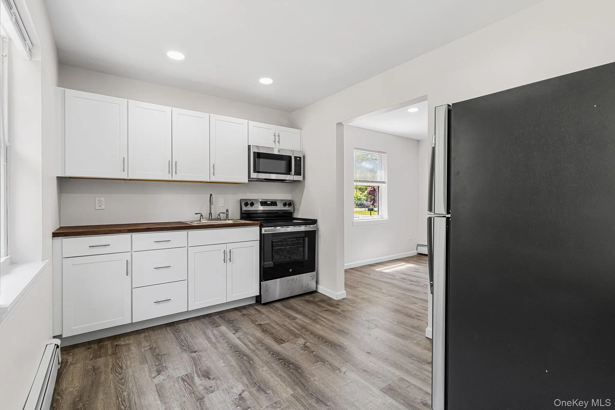 511 Bourdois Avenue, Brookhaven, NY, 3 Bedrooms Bedrooms, 7 Rooms Rooms,1 BathroomBathrooms,Residential,For Rent,Bourdois,0,1004334 511 Bourdois Avenue, Brookhaven, NY, 3 Bedrooms Bedrooms, 7 Rooms Rooms,1 BathroomBathrooms,Residential,For Rent,Bourdois,0,1004334