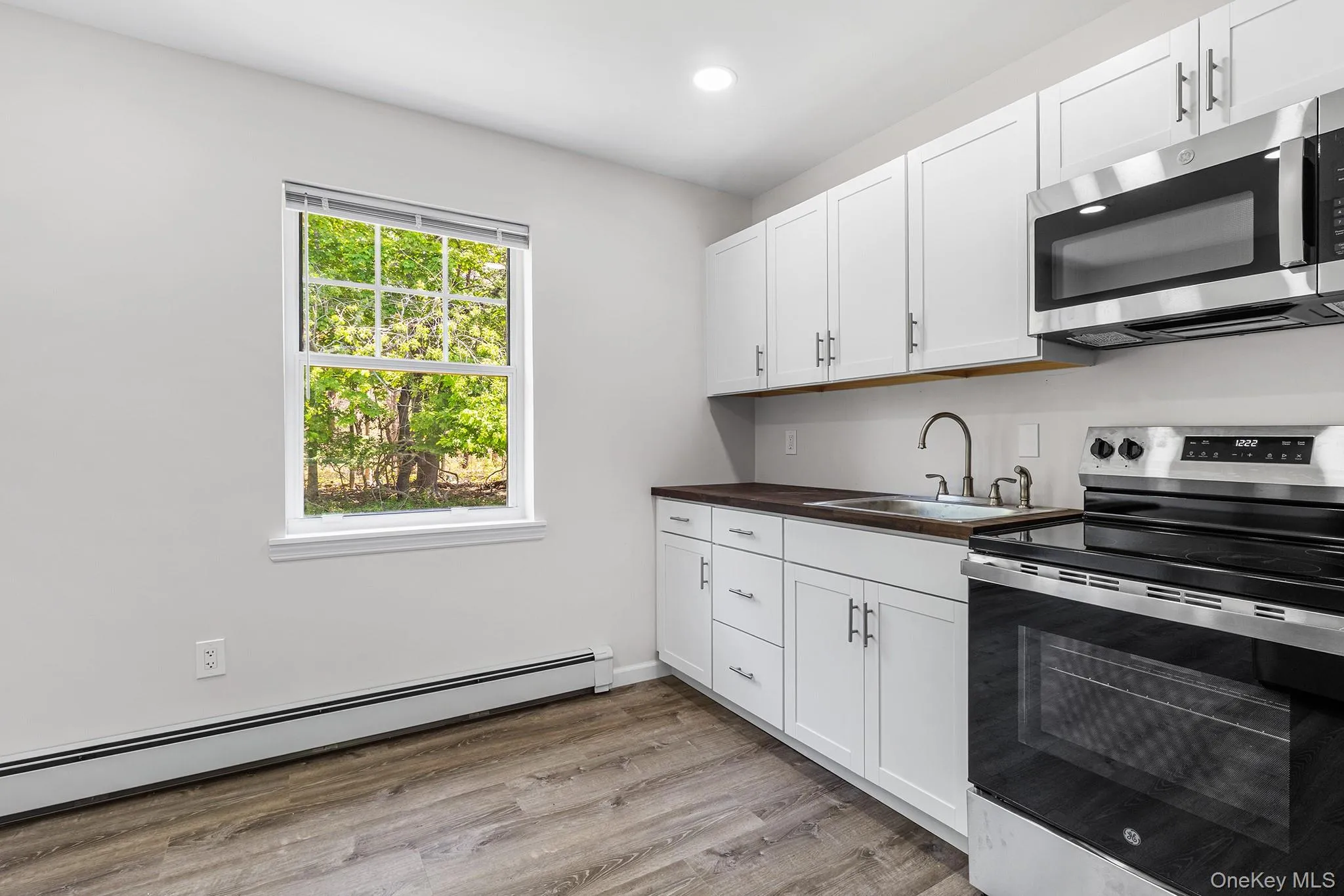 511 Bourdois Avenue, Brookhaven, NY, 3 Bedrooms Bedrooms, 7 Rooms Rooms,1 BathroomBathrooms,Residential,For Rent,Bourdois,0,1004334 511 Bourdois Avenue, Brookhaven, NY, 3 Bedrooms Bedrooms, 7 Rooms Rooms,1 BathroomBathrooms,Residential,For Rent,Bourdois,0,1004334