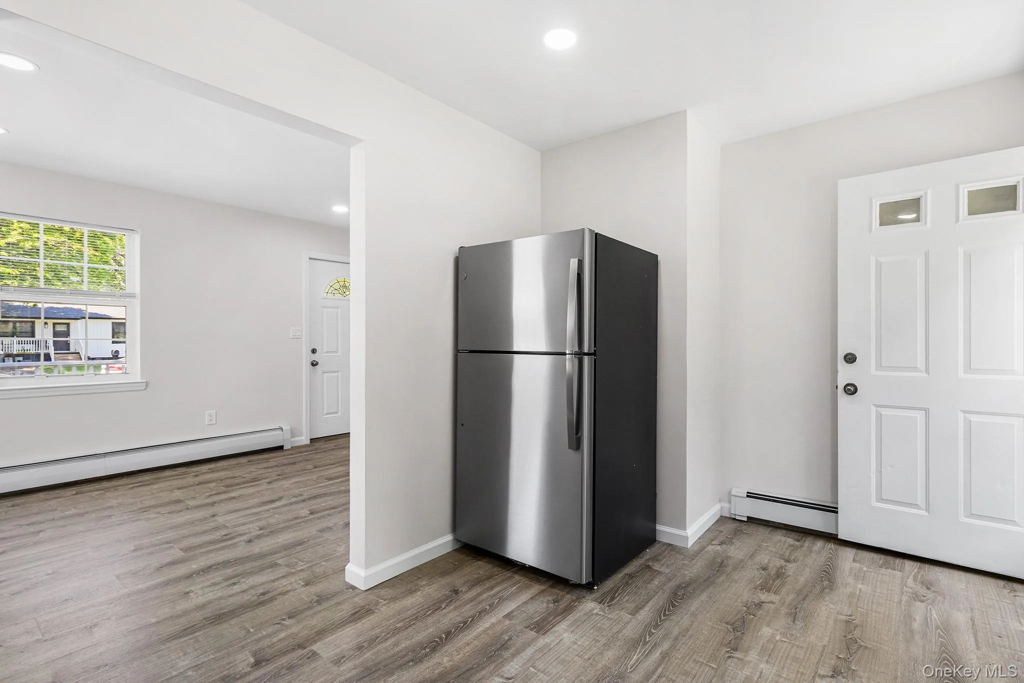 511 Bourdois Avenue, Brookhaven, NY, 3 Bedrooms Bedrooms, 7 Rooms Rooms,1 BathroomBathrooms,Residential,For Rent,Bourdois,0,1004334 511 Bourdois Avenue, Brookhaven, NY, 3 Bedrooms Bedrooms, 7 Rooms Rooms,1 BathroomBathrooms,Residential,For Rent,Bourdois,0,1004334