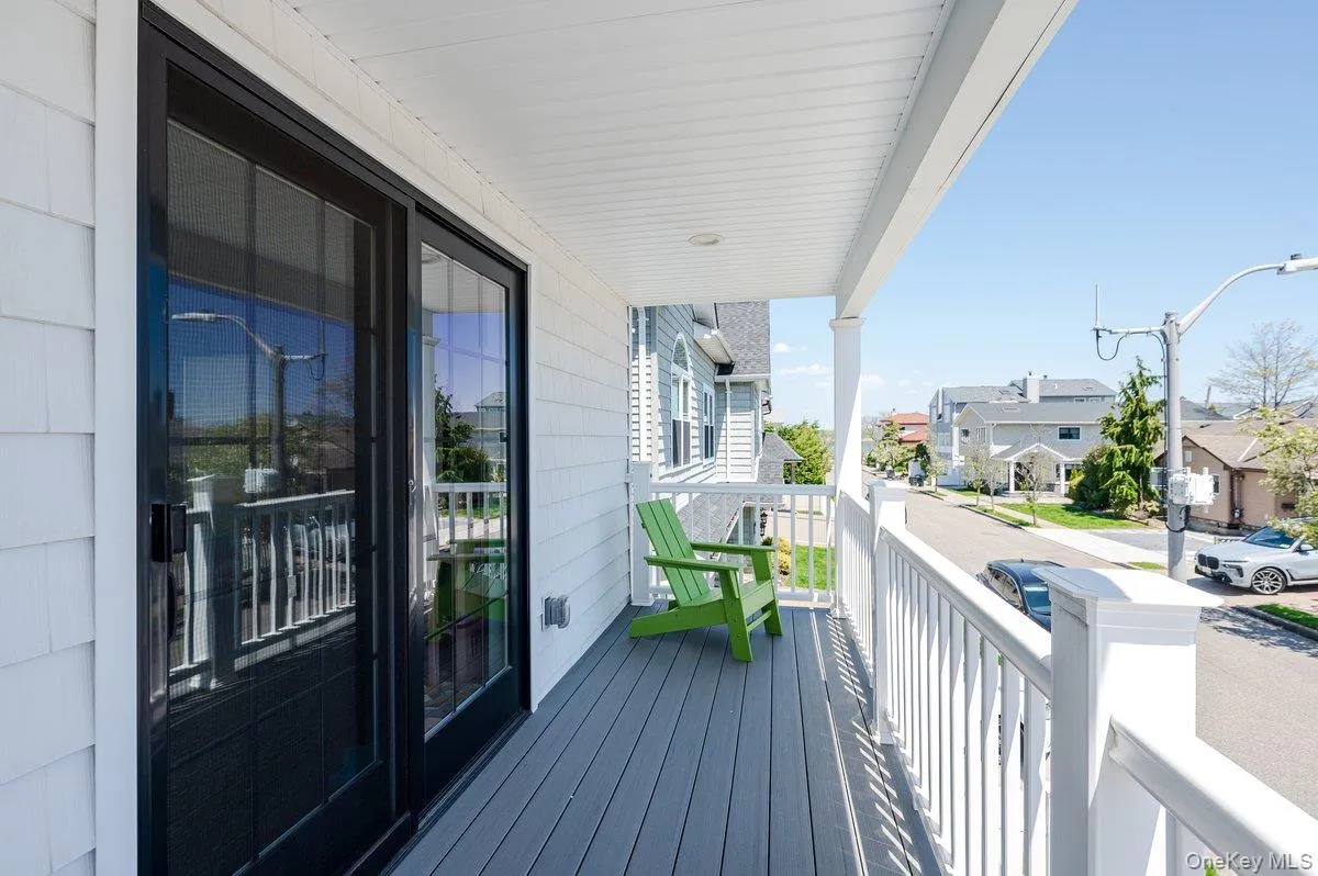 75 Curley Street, Long Beach, NY, 4 Bedrooms Bedrooms, 10 Rooms Rooms,3 BathroomsBathrooms,Residential,For Rent,Curley,0,1004336 75 Curley Street, Long Beach, NY, 4 Bedrooms Bedrooms, 10 Rooms Rooms,3 BathroomsBathrooms,Residential,For Rent,Curley,0,1004336