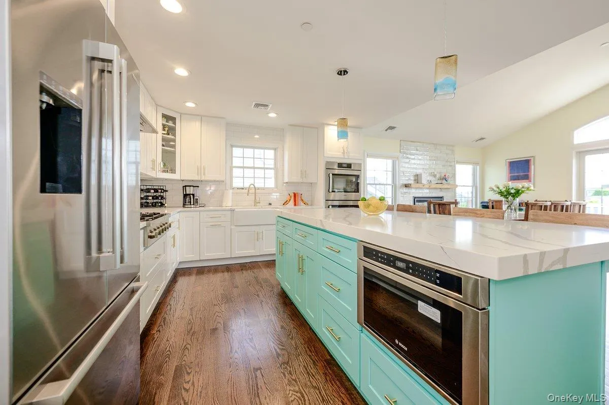 75 Curley Street, Long Beach, NY, 4 Bedrooms Bedrooms, 10 Rooms Rooms,3 BathroomsBathrooms,Residential,For Rent,Curley,0,1004336 75 Curley Street, Long Beach, NY, 4 Bedrooms Bedrooms, 10 Rooms Rooms,3 BathroomsBathrooms,Residential,For Rent,Curley,0,1004336