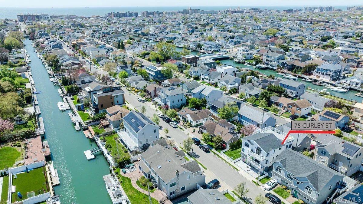 75 Curley Street, Long Beach, NY, 4 Bedrooms Bedrooms, 10 Rooms Rooms,3 BathroomsBathrooms,Residential,For Rent,Curley,0,1004336 75 Curley Street, Long Beach, NY, 4 Bedrooms Bedrooms, 10 Rooms Rooms,3 BathroomsBathrooms,Residential,For Rent,Curley,0,1004336