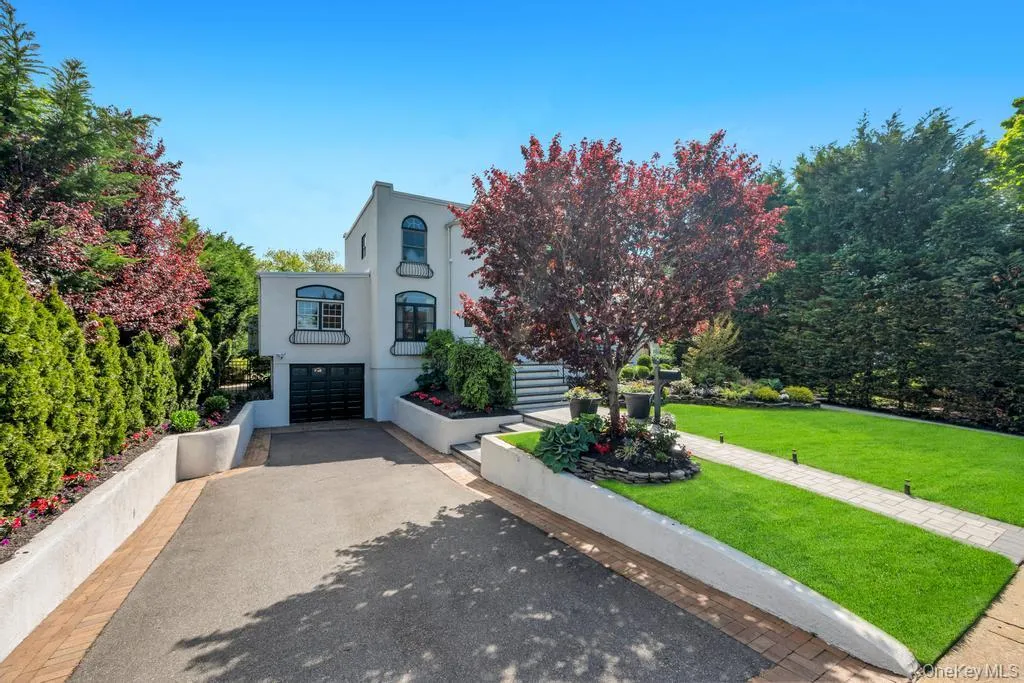 357 Wynsum Avenue, Hempstead, NY, 3 Bedrooms Bedrooms, 12 Rooms Rooms,3 BathroomsBathrooms,Residential,For Rent,Wynsum,0,1004339 357 Wynsum Avenue, Hempstead, NY, 3 Bedrooms Bedrooms, 12 Rooms Rooms,3 BathroomsBathrooms,Residential,For Rent,Wynsum,0,1004339