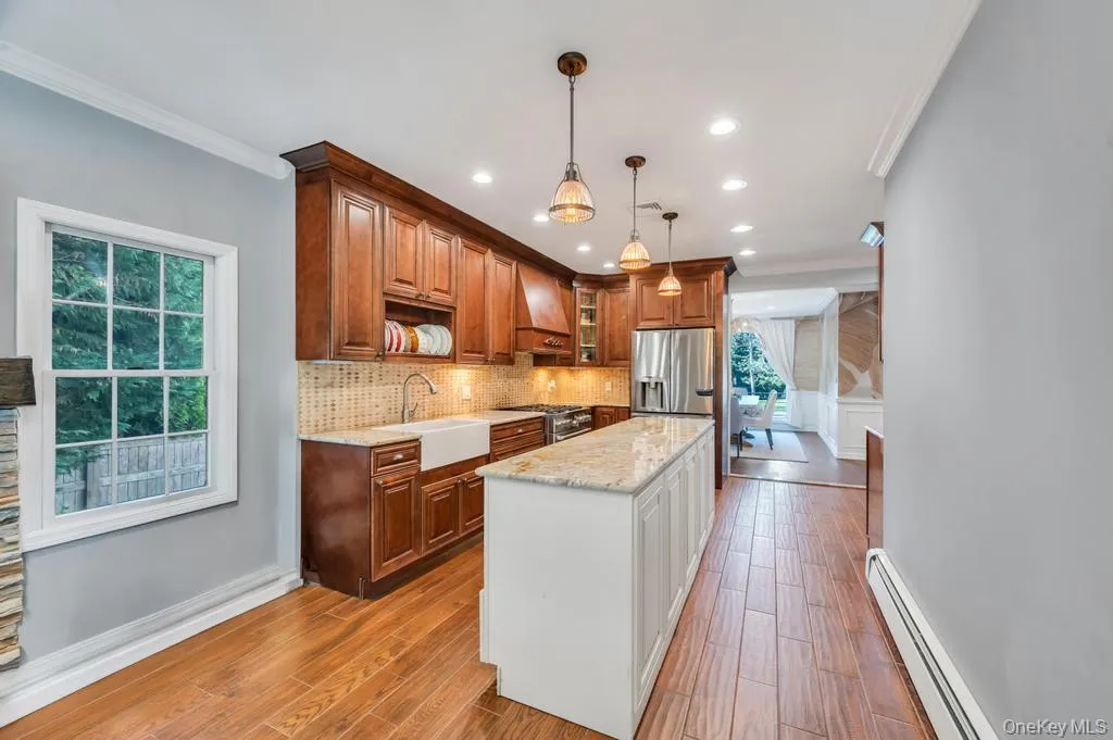 357 Wynsum Avenue, Hempstead, NY, 3 Bedrooms Bedrooms, 12 Rooms Rooms,3 BathroomsBathrooms,Residential,For Rent,Wynsum,0,1004339 357 Wynsum Avenue, Hempstead, NY, 3 Bedrooms Bedrooms, 12 Rooms Rooms,3 BathroomsBathrooms,Residential,For Rent,Wynsum,0,1004339