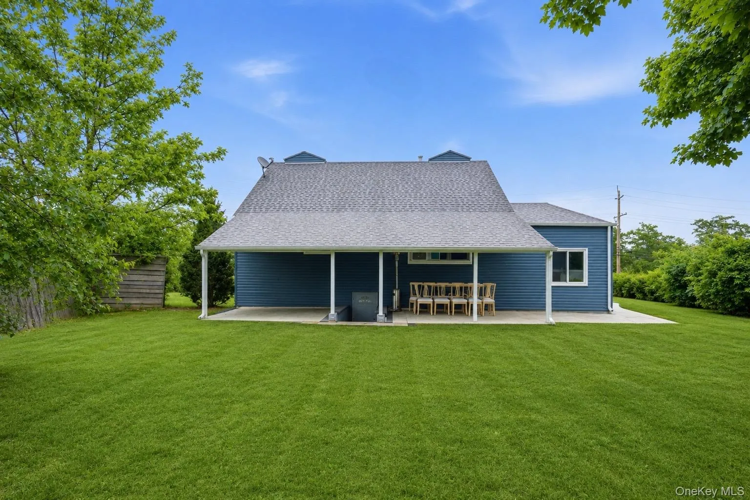 332 Crooked Hill Road, Islip, NY, 5 Bedrooms Bedrooms, 10 Rooms Rooms,2 BathroomsBathrooms,Residential,For Rent,Crooked Hill,0,1004343 332 Crooked Hill Road, Islip, NY, 5 Bedrooms Bedrooms, 10 Rooms Rooms,2 BathroomsBathrooms,Residential,For Rent,Crooked Hill,0,1004343
