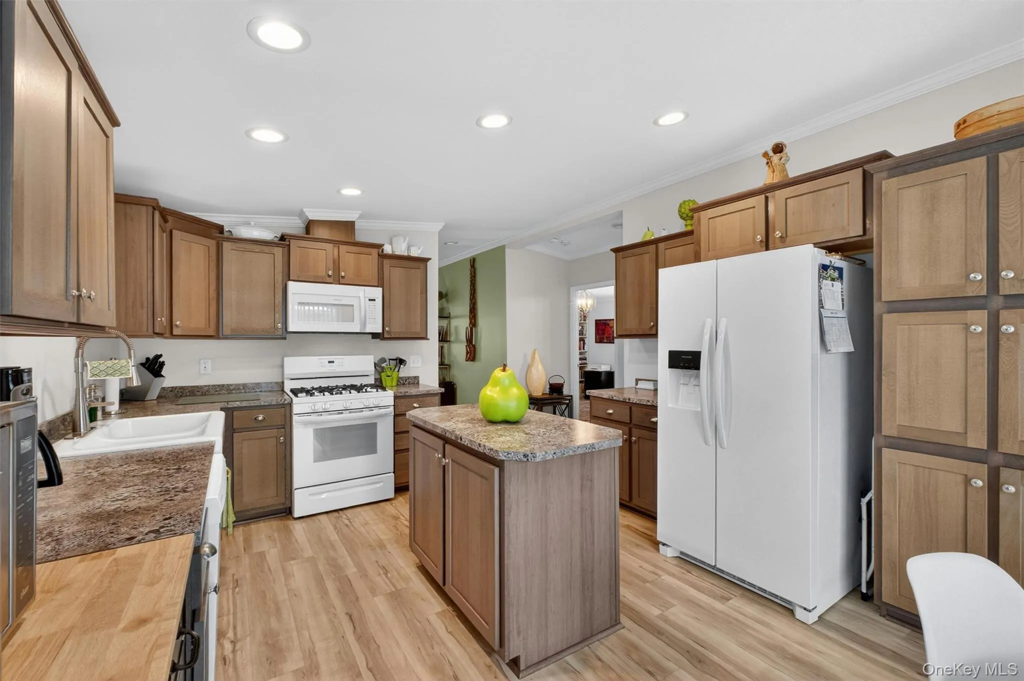 10 Orlando Drive, Poughkeepsie (town), NY, 3 Bedrooms Bedrooms, 6 Rooms Rooms,2 BathroomsBathrooms,Residential,For Rent,Orlando,0,1004346 10 Orlando Drive, Poughkeepsie (town), NY, 3 Bedrooms Bedrooms, 6 Rooms Rooms,2 BathroomsBathrooms,Residential,For Rent,Orlando,0,1004346
