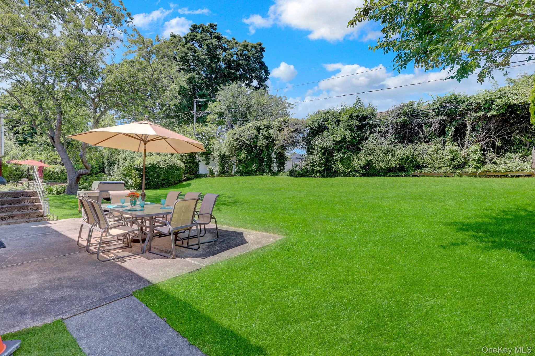 33 Brook Path, Oyster Bay, NY, 3 Bedrooms Bedrooms, 8 Rooms Rooms,1 BathroomBathrooms,Residential,For Rent,Brook,0,1004350 33 Brook Path, Oyster Bay, NY, 3 Bedrooms Bedrooms, 8 Rooms Rooms,1 BathroomBathrooms,Residential,For Rent,Brook,0,1004350