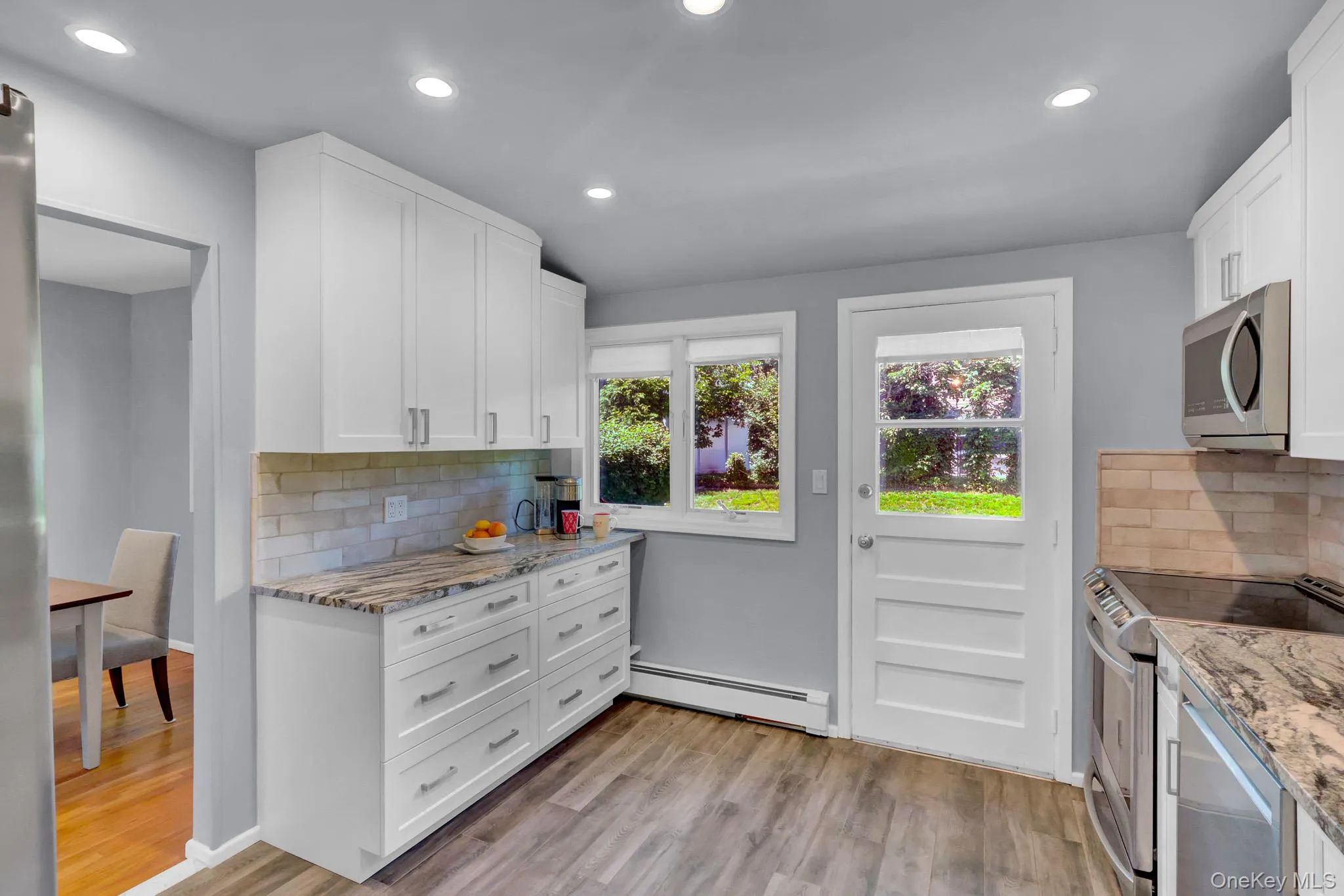33 Brook Path, Oyster Bay, NY, 3 Bedrooms Bedrooms, 8 Rooms Rooms,1 BathroomBathrooms,Residential,For Rent,Brook,0,1004350 33 Brook Path, Oyster Bay, NY, 3 Bedrooms Bedrooms, 8 Rooms Rooms,1 BathroomBathrooms,Residential,For Rent,Brook,0,1004350