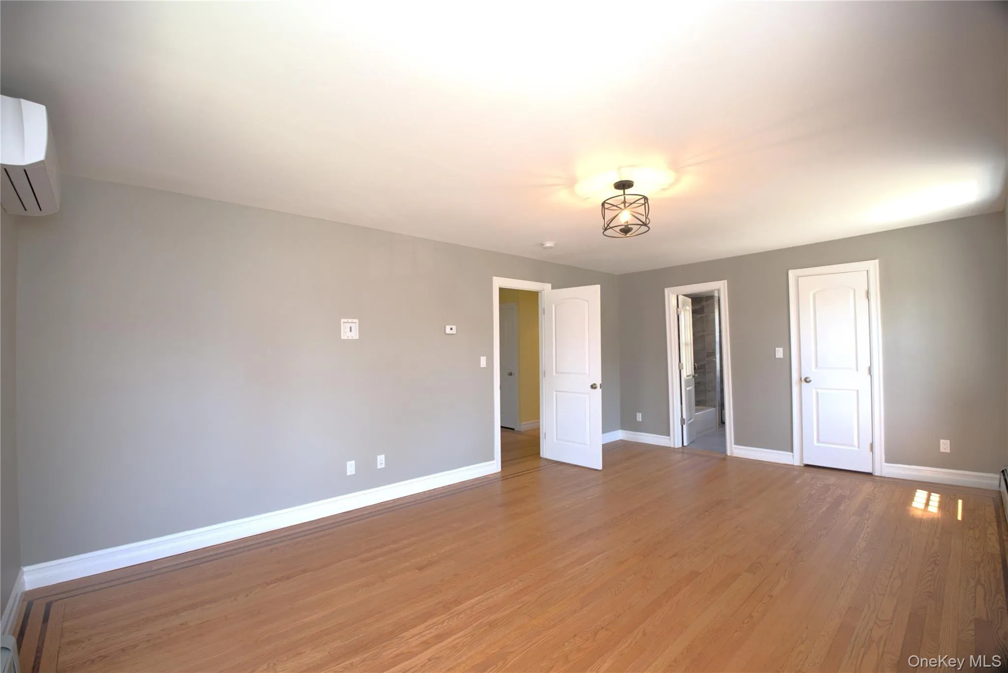 6956 Exeter Street, New York, NY, 4 Bedrooms Bedrooms, 12 Rooms Rooms,4 BathroomsBathrooms,Residential Lease,For Rent,Exeter,0,1004354 6956 Exeter Street, New York, NY, 4 Bedrooms Bedrooms, 12 Rooms Rooms,4 BathroomsBathrooms,Residential Lease,For Rent,Exeter,0,1004354