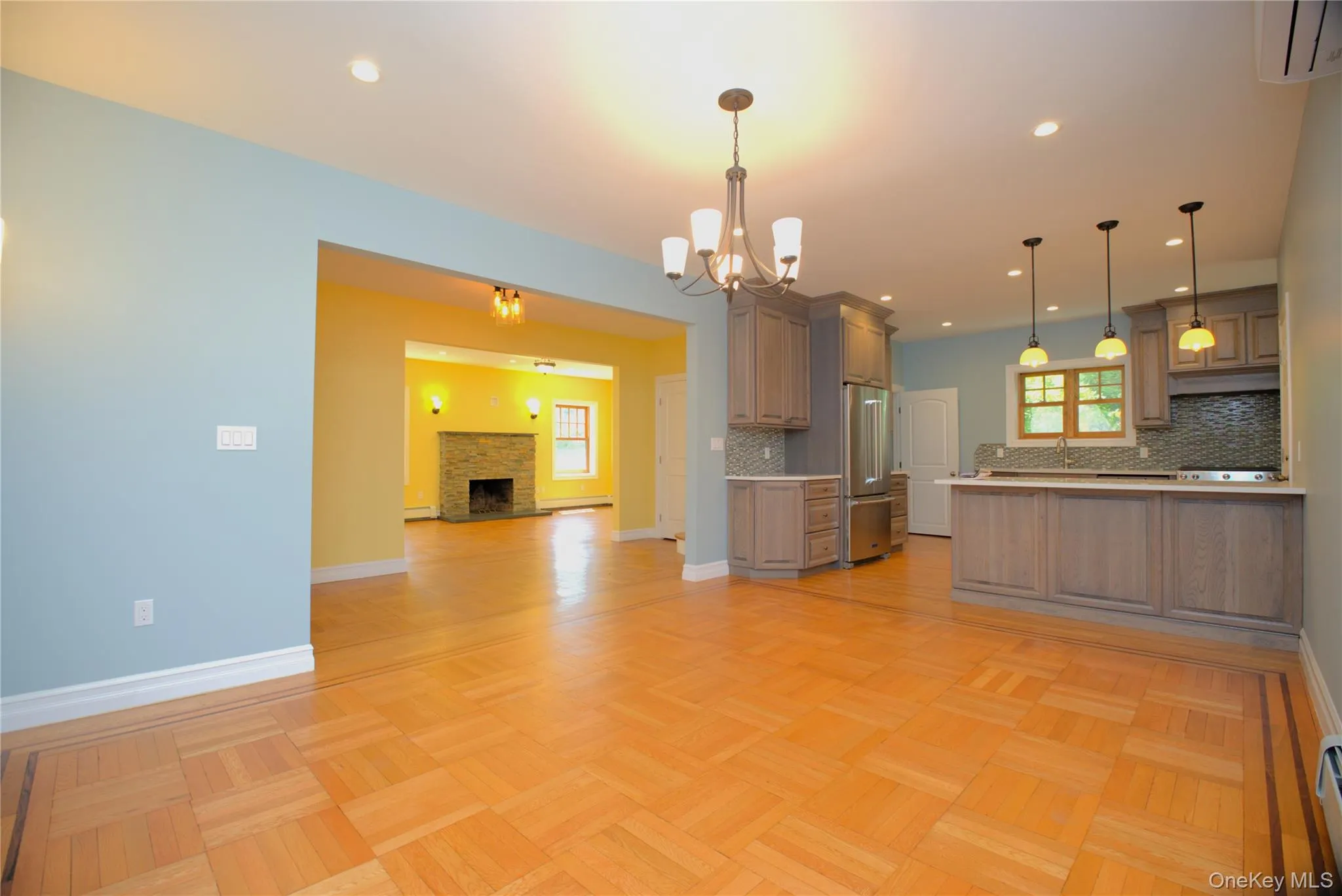 6956 Exeter Street, New York, NY, 4 Bedrooms Bedrooms, 12 Rooms Rooms,4 BathroomsBathrooms,Residential Lease,For Rent,Exeter,0,1004354 6956 Exeter Street, New York, NY, 4 Bedrooms Bedrooms, 12 Rooms Rooms,4 BathroomsBathrooms,Residential Lease,For Rent,Exeter,0,1004354
