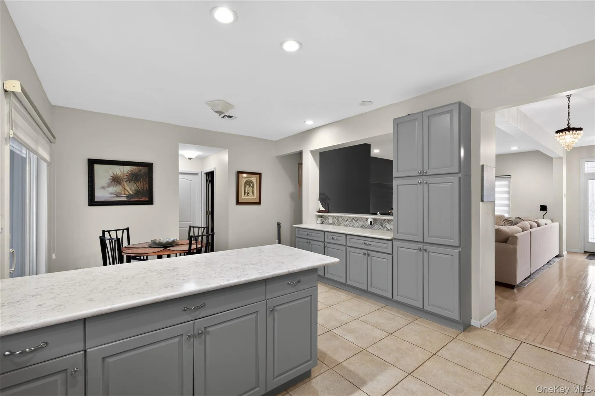 3341 Colony Drive, Hempstead, NY, 4 Bedrooms Bedrooms, 8 Rooms Rooms,3 BathroomsBathrooms,Residential,For Rent,Colony,0,1004359 3341 Colony Drive, Hempstead, NY, 4 Bedrooms Bedrooms, 8 Rooms Rooms,3 BathroomsBathrooms,Residential,For Rent,Colony,0,1004359