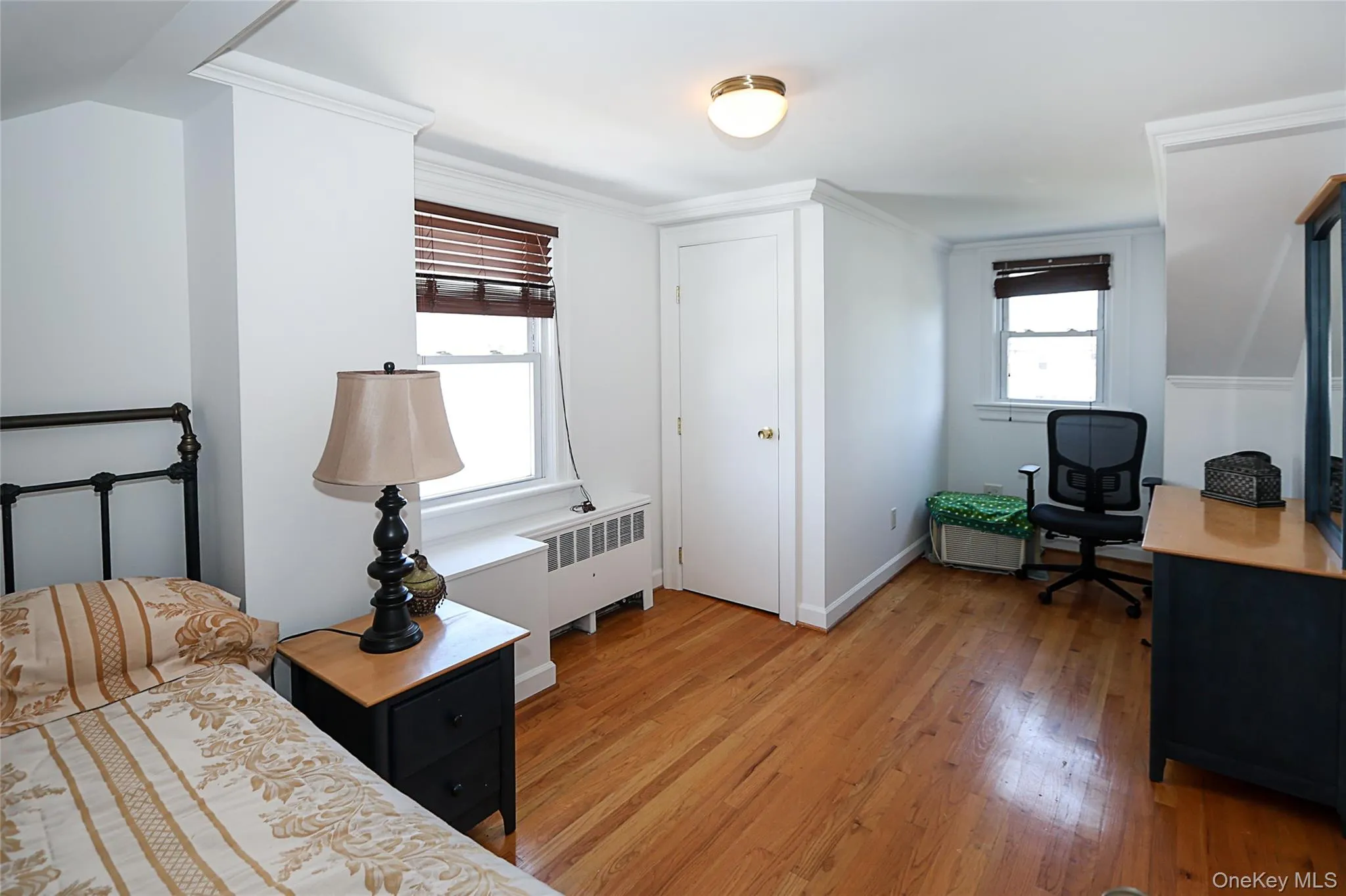 251 Mc Kinley Parkway, North Hempstead, NY, 4 Bedrooms Bedrooms, 7 Rooms Rooms,1 BathroomBathrooms,Residential,For Rent,Mc Kinley,0,1004360 251 Mc Kinley Parkway, North Hempstead, NY, 4 Bedrooms Bedrooms, 7 Rooms Rooms,1 BathroomBathrooms,Residential,For Rent,Mc Kinley,0,1004360