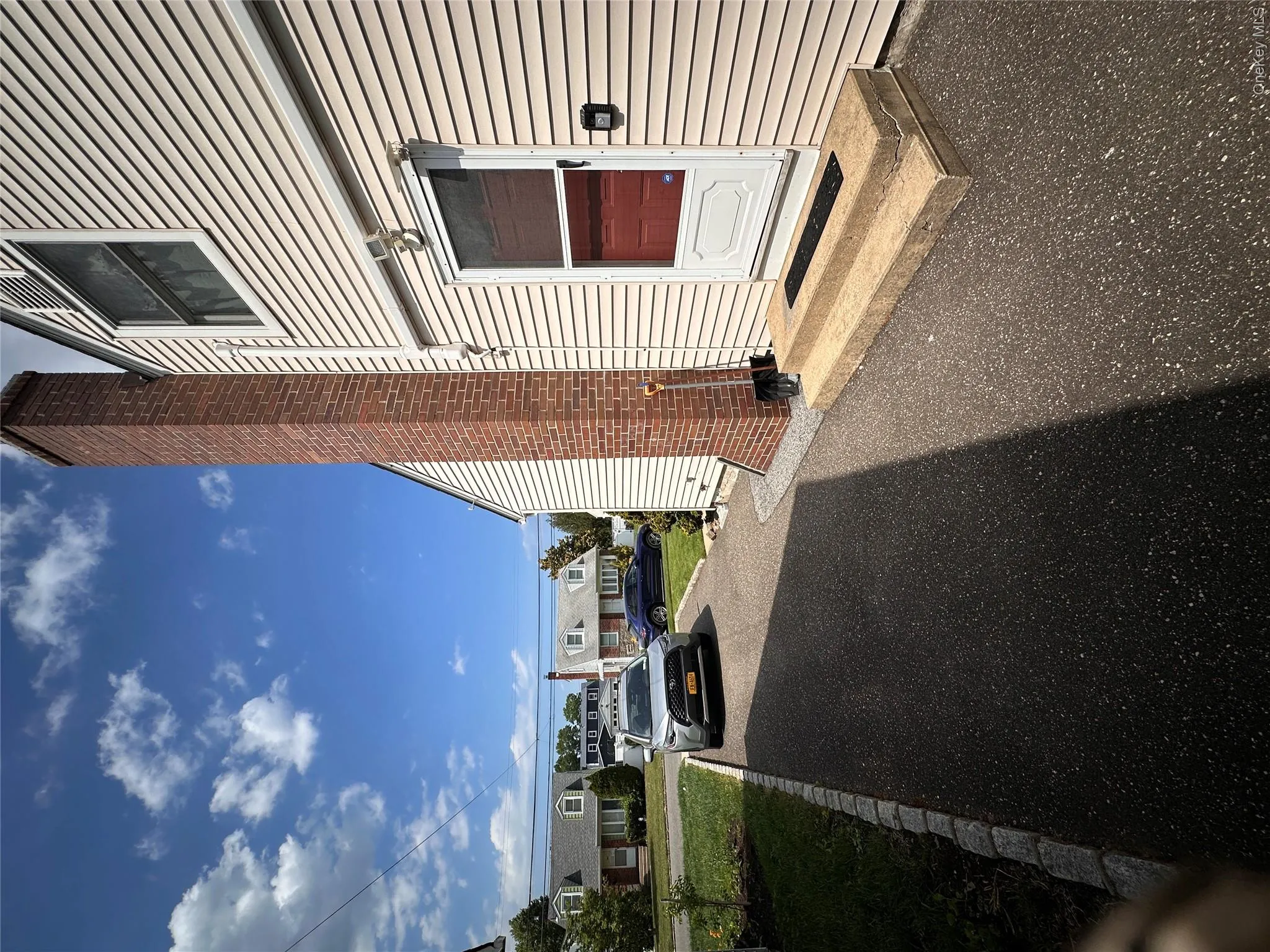Basement Separate entrance Basement Separate entrance