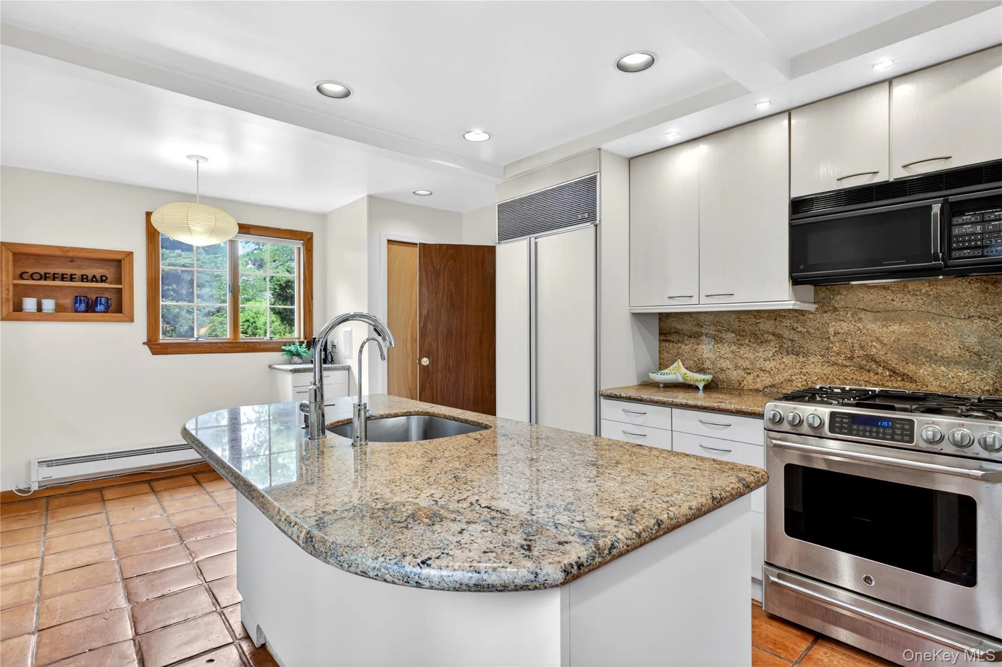 10 Crescent Road, North Hempstead, NY, 4 Bedrooms Bedrooms, 8 Rooms Rooms,2 BathroomsBathrooms,Residential,For Rent,Crescent,0,1004366 10 Crescent Road, North Hempstead, NY, 4 Bedrooms Bedrooms, 8 Rooms Rooms,2 BathroomsBathrooms,Residential,For Rent,Crescent,0,1004366