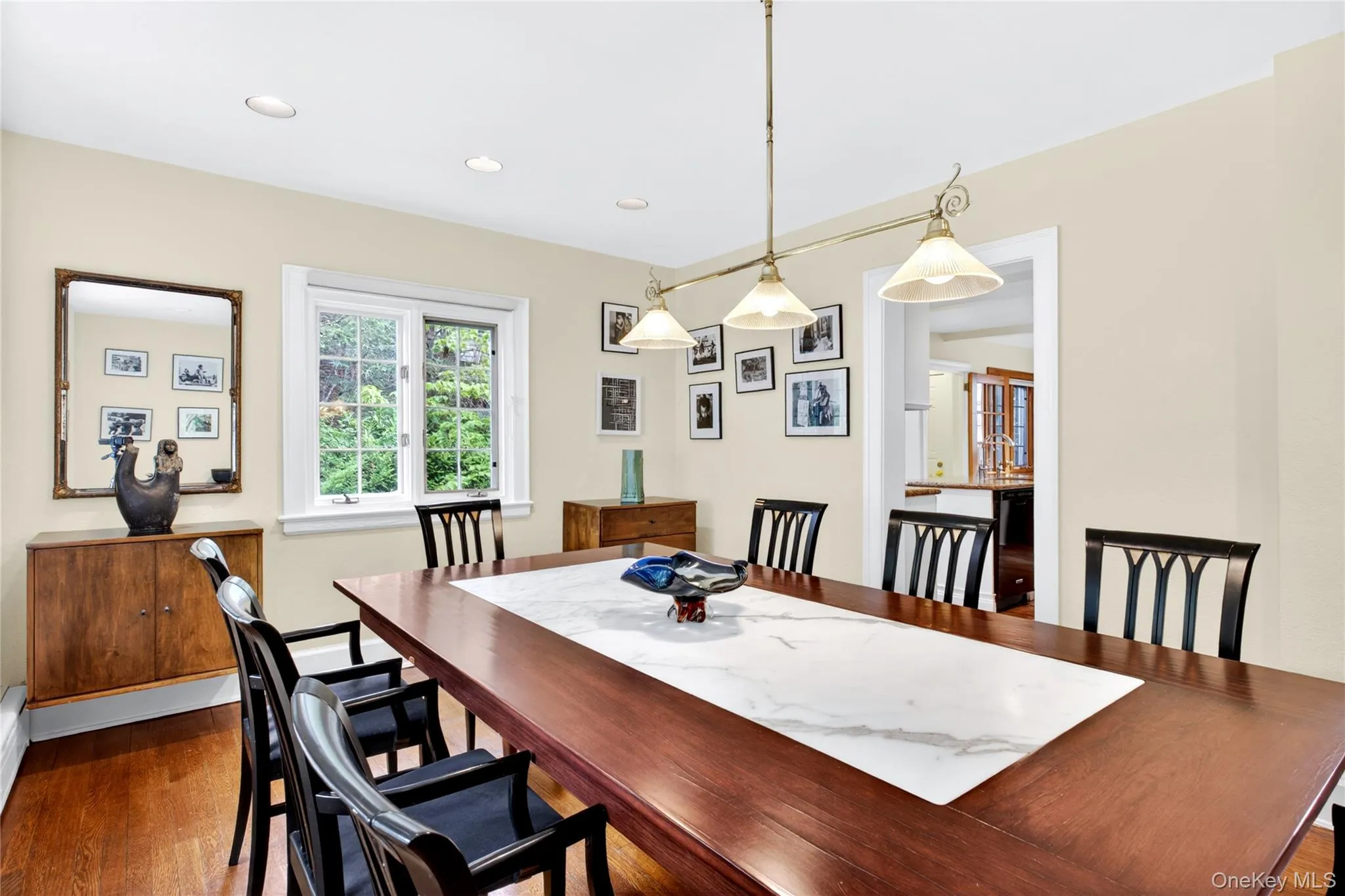 10 Crescent Road, North Hempstead, NY, 4 Bedrooms Bedrooms, 8 Rooms Rooms,2 BathroomsBathrooms,Residential,For Rent,Crescent,0,1004366 10 Crescent Road, North Hempstead, NY, 4 Bedrooms Bedrooms, 8 Rooms Rooms,2 BathroomsBathrooms,Residential,For Rent,Crescent,0,1004366