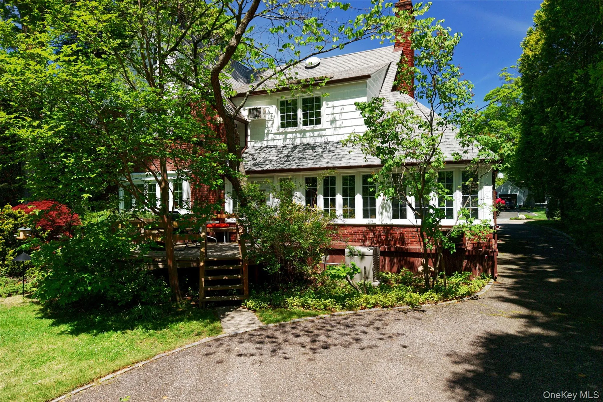 10 Crescent Road, North Hempstead, NY, 4 Bedrooms Bedrooms, 8 Rooms Rooms,2 BathroomsBathrooms,Residential,For Rent,Crescent,0,1004366 10 Crescent Road, North Hempstead, NY, 4 Bedrooms Bedrooms, 8 Rooms Rooms,2 BathroomsBathrooms,Residential,For Rent,Crescent,0,1004366