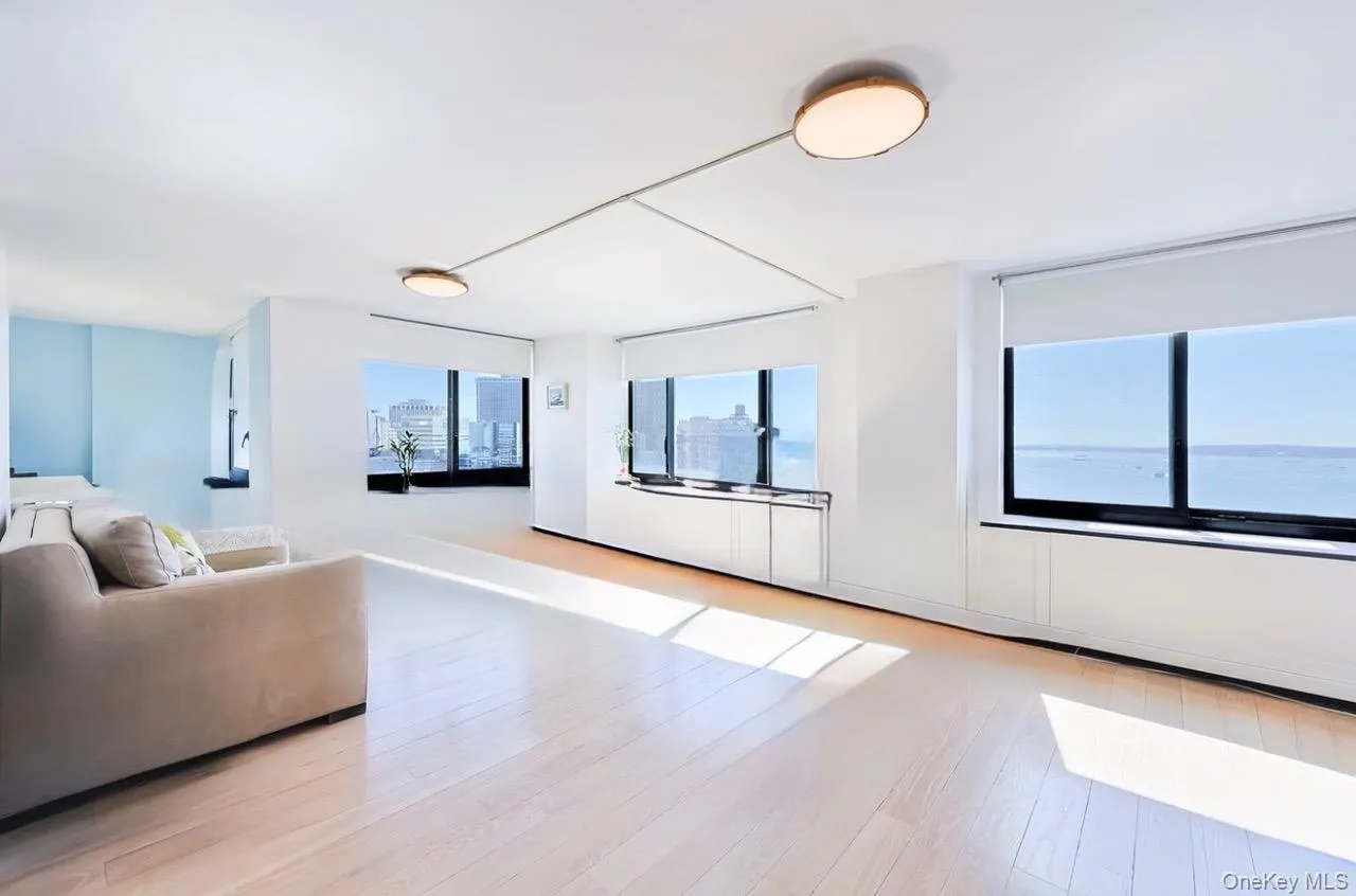 200 Rector Place, New York, NY, 2 Bedrooms Bedrooms, 6 Rooms Rooms,2 BathroomsBathrooms,Residential,For Rent,Rector,0,1004368 200 Rector Place, New York, NY, 2 Bedrooms Bedrooms, 6 Rooms Rooms,2 BathroomsBathrooms,Residential,For Rent,Rector,0,1004368