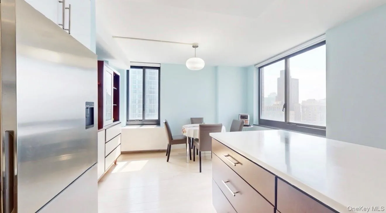 200 Rector Place, New York, NY, 2 Bedrooms Bedrooms, 6 Rooms Rooms,2 BathroomsBathrooms,Residential,For Rent,Rector,0,1004368 200 Rector Place, New York, NY, 2 Bedrooms Bedrooms, 6 Rooms Rooms,2 BathroomsBathrooms,Residential,For Rent,Rector,0,1004368