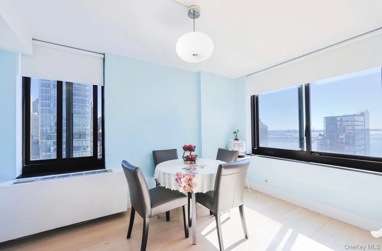 200 Rector Place, New York, NY, 2 Bedrooms Bedrooms, 6 Rooms Rooms,2 BathroomsBathrooms,Residential,For Rent,Rector,0,1004368 200 Rector Place, New York, NY, 2 Bedrooms Bedrooms, 6 Rooms Rooms,2 BathroomsBathrooms,Residential,For Rent,Rector,0,1004368