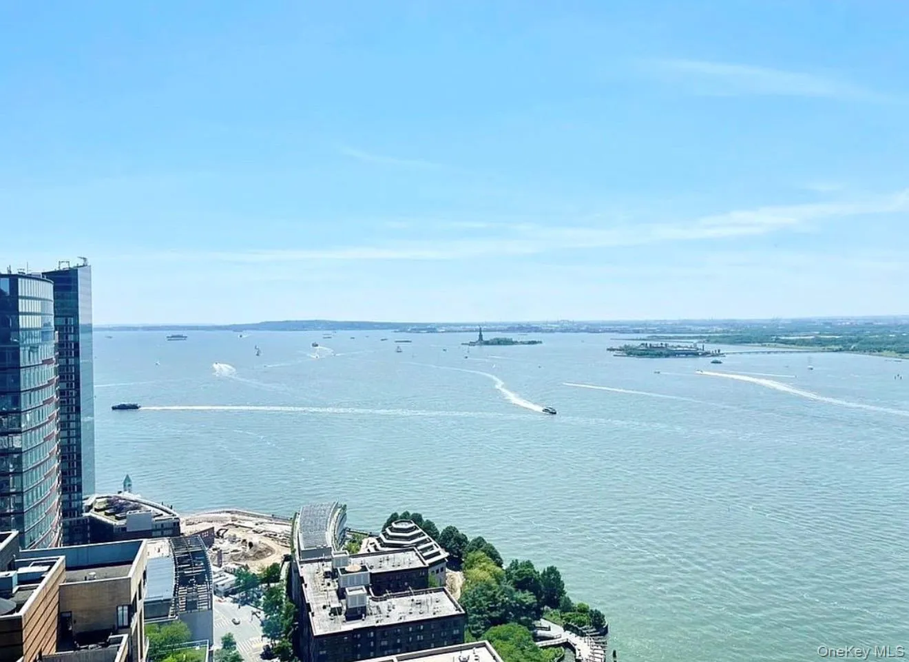 200 Rector Place, New York, NY, 2 Bedrooms Bedrooms, 6 Rooms Rooms,2 BathroomsBathrooms,Residential,For Rent,Rector,0,1004368 200 Rector Place, New York, NY, 2 Bedrooms Bedrooms, 6 Rooms Rooms,2 BathroomsBathrooms,Residential,For Rent,Rector,0,1004368