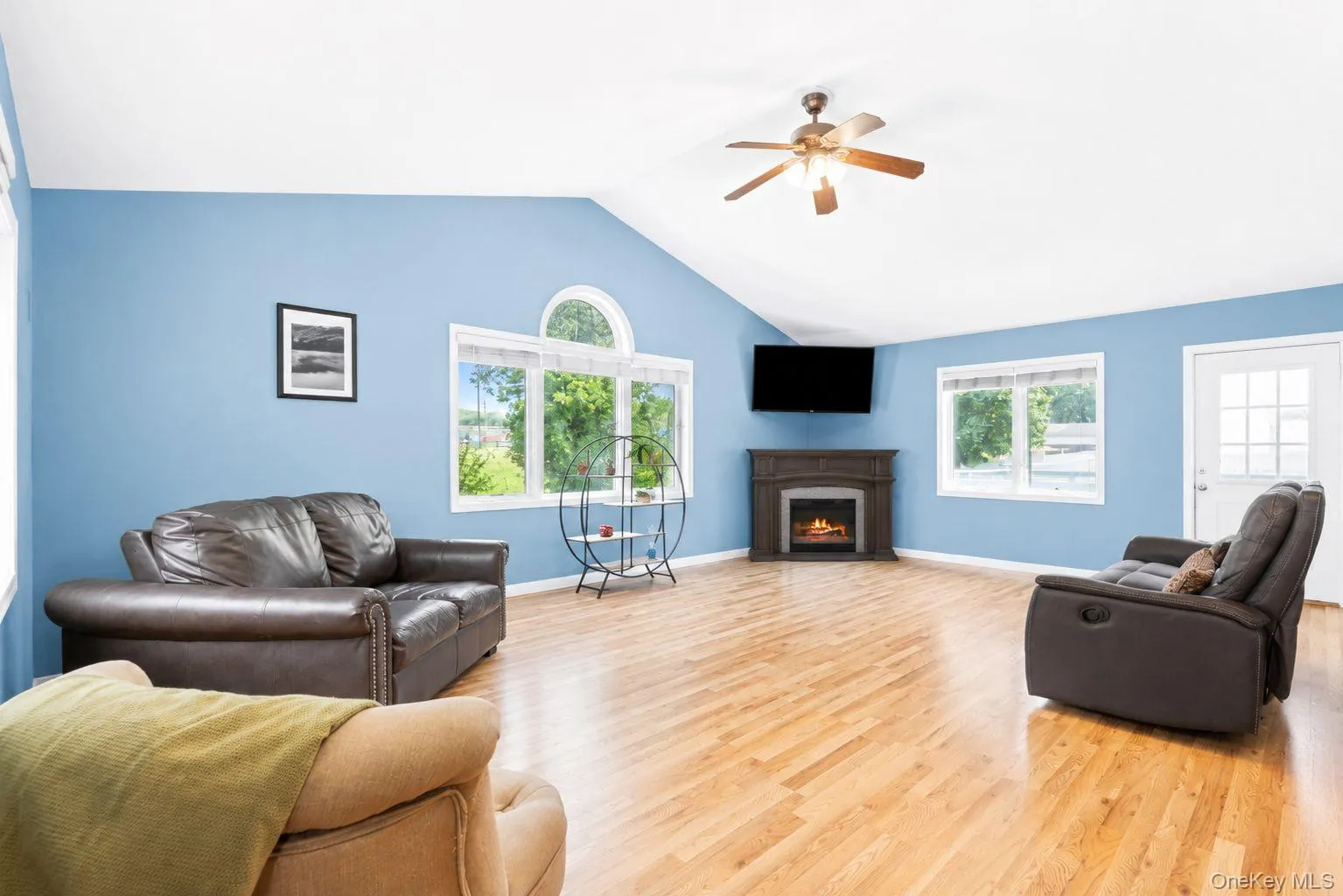 24 Walnut Street, Chester Town, NY, 4 Bedrooms Bedrooms, 9 Rooms Rooms,2 BathroomsBathrooms,Residential,For Rent,Walnut,0,1004369 24 Walnut Street, Chester Town, NY, 4 Bedrooms Bedrooms, 9 Rooms Rooms,2 BathroomsBathrooms,Residential,For Rent,Walnut,0,1004369