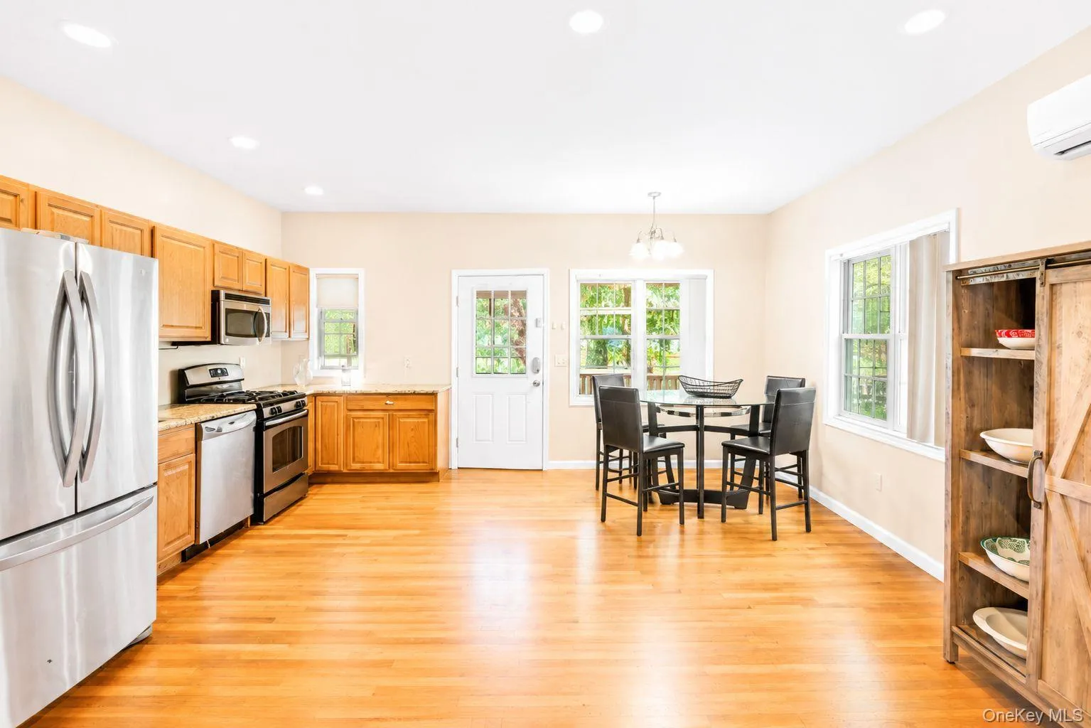 24 Walnut Street, Chester Town, NY, 4 Bedrooms Bedrooms, 9 Rooms Rooms,2 BathroomsBathrooms,Residential,For Rent,Walnut,0,1004369 24 Walnut Street, Chester Town, NY, 4 Bedrooms Bedrooms, 9 Rooms Rooms,2 BathroomsBathrooms,Residential,For Rent,Walnut,0,1004369