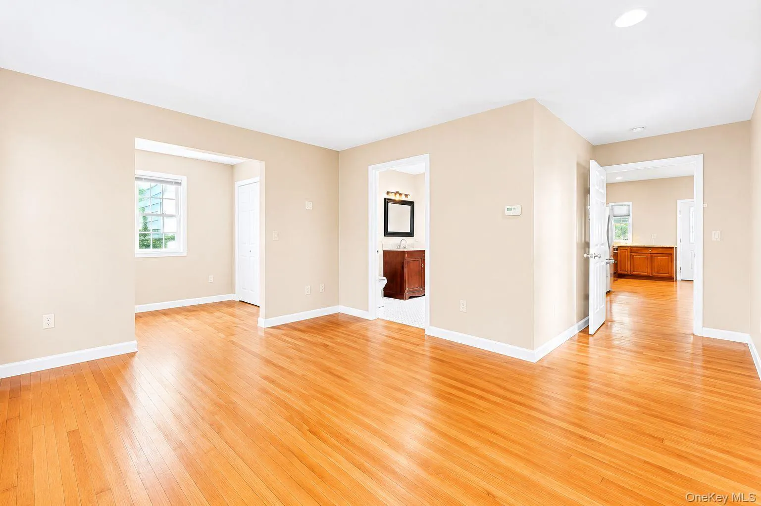 24 Walnut Street, Chester Town, NY, 4 Bedrooms Bedrooms, 9 Rooms Rooms,2 BathroomsBathrooms,Residential,For Rent,Walnut,0,1004369 24 Walnut Street, Chester Town, NY, 4 Bedrooms Bedrooms, 9 Rooms Rooms,2 BathroomsBathrooms,Residential,For Rent,Walnut,0,1004369