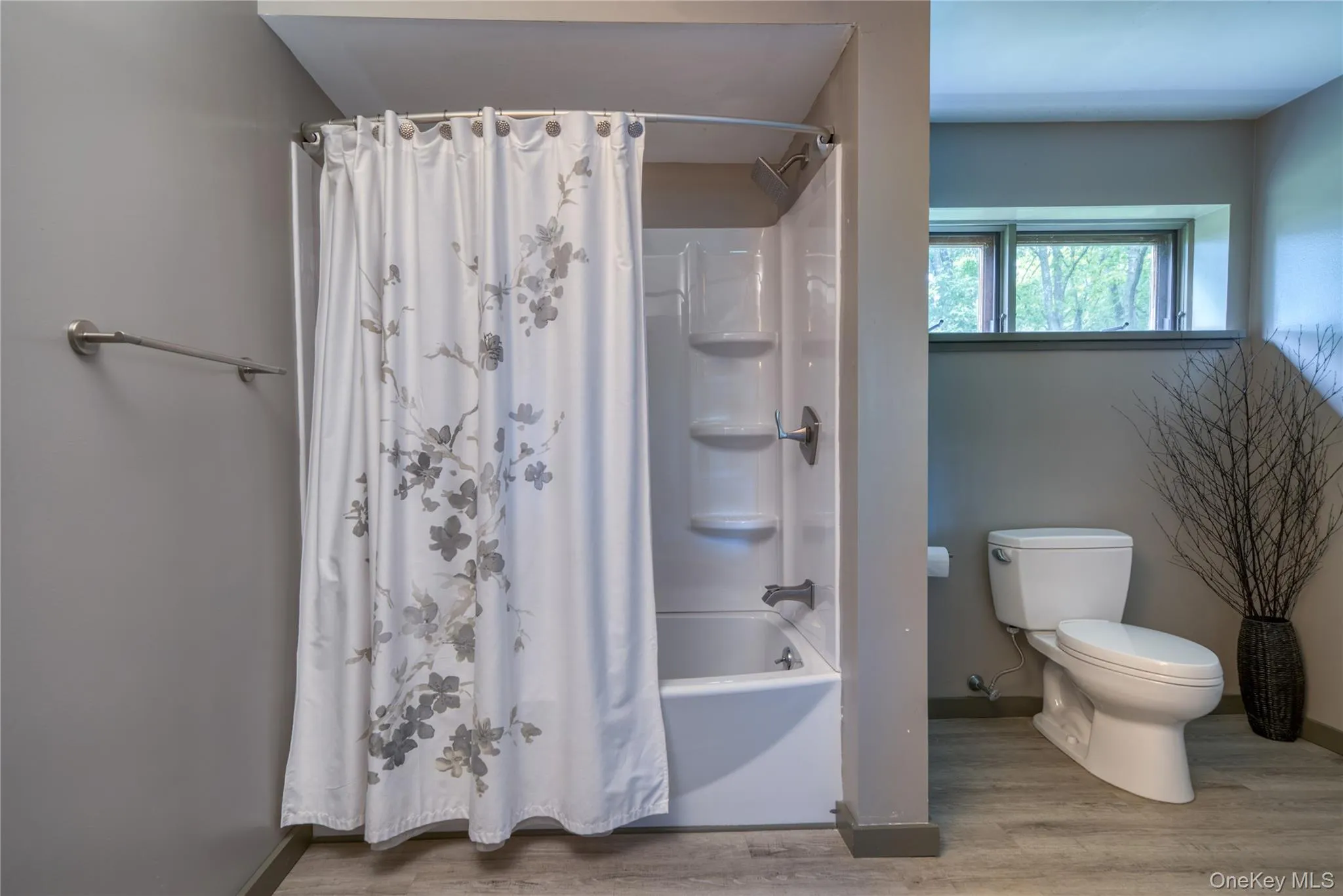 14 Meachers Attean Lane, Germantown, NY, 3 Bedrooms Bedrooms, 5 Rooms Rooms,2 BathroomsBathrooms,Residential,For Rent,Meachers Attean,0,1004373 14 Meachers Attean Lane, Germantown, NY, 3 Bedrooms Bedrooms, 5 Rooms Rooms,2 BathroomsBathrooms,Residential,For Rent,Meachers Attean,0,1004373