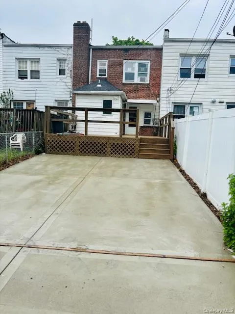 8221 251st Street, New York, NY, 3 Bedrooms Bedrooms, ,2 BathroomsBathrooms,Residential,For Rent,251st,0,1004376 8221 251st Street, New York, NY, 3 Bedrooms Bedrooms, ,2 BathroomsBathrooms,Residential,For Rent,251st,0,1004376
