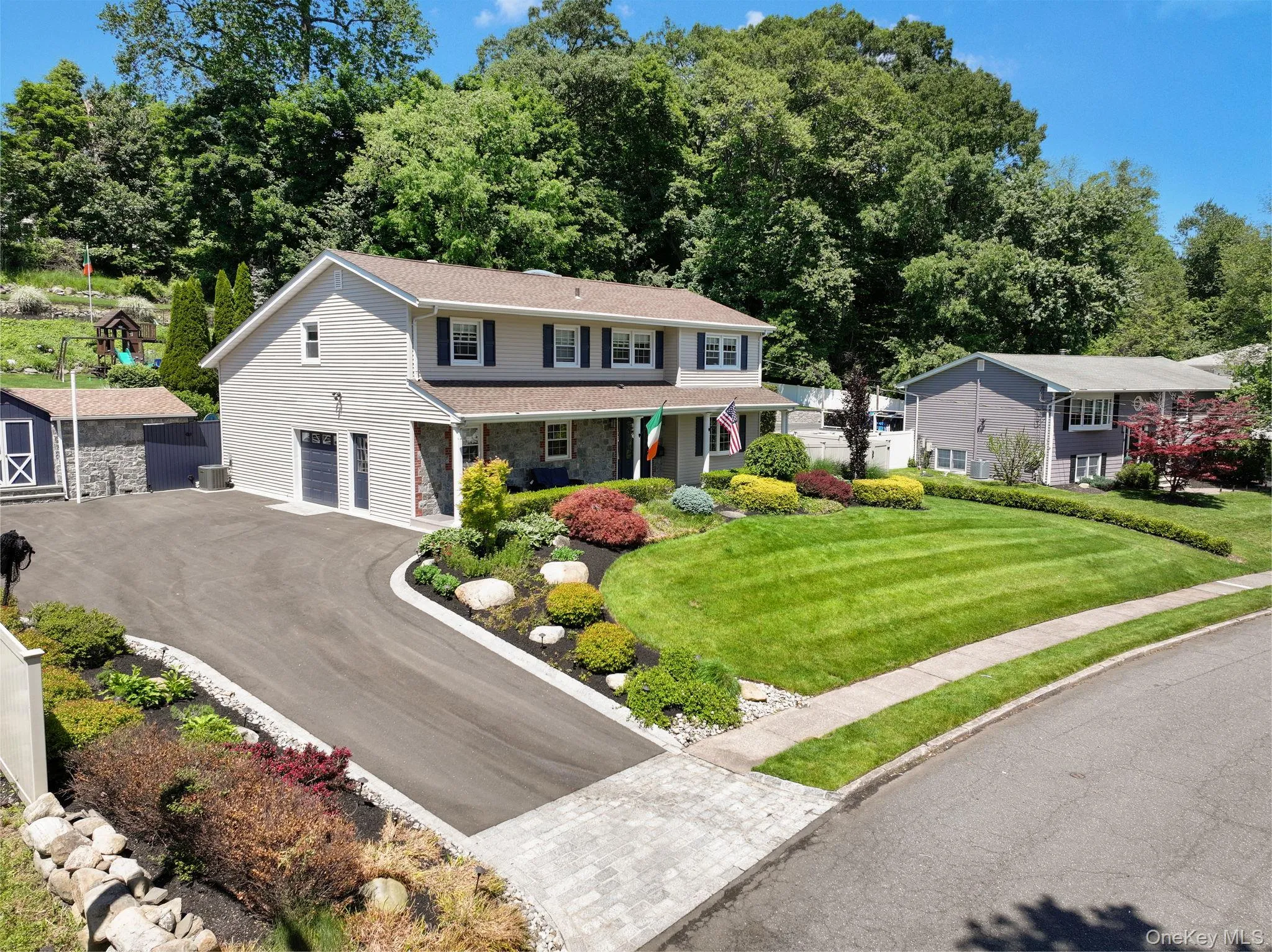 12 Pelham Avenue, Clarkstown, NY, 4 Bedrooms Bedrooms, 11 Rooms Rooms,2 BathroomsBathrooms,Residential,For Rent,Pelham,0,1004378 12 Pelham Avenue, Clarkstown, NY, 4 Bedrooms Bedrooms, 11 Rooms Rooms,2 BathroomsBathrooms,Residential,For Rent,Pelham,0,1004378