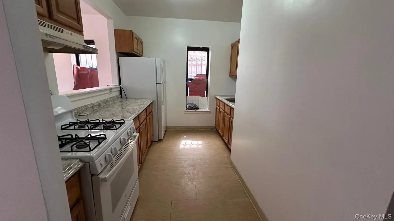 511 Thatford Avenue, New York, NY, 3 Bedrooms Bedrooms, 7 Rooms Rooms,2 BathroomsBathrooms,Residential Lease,For Rent,Thatford,0,1004380 511 Thatford Avenue, New York, NY, 3 Bedrooms Bedrooms, 7 Rooms Rooms,2 BathroomsBathrooms,Residential Lease,For Rent,Thatford,0,1004380