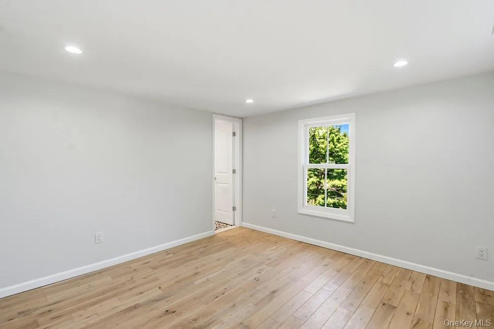 17 Tatterson Street, North Hempstead, NY, 2 Bedrooms Bedrooms, 7 Rooms Rooms,3 BathroomsBathrooms,Residential,For Rent,Tatterson,0,1004381 17 Tatterson Street, North Hempstead, NY, 2 Bedrooms Bedrooms, 7 Rooms Rooms,3 BathroomsBathrooms,Residential,For Rent,Tatterson,0,1004381