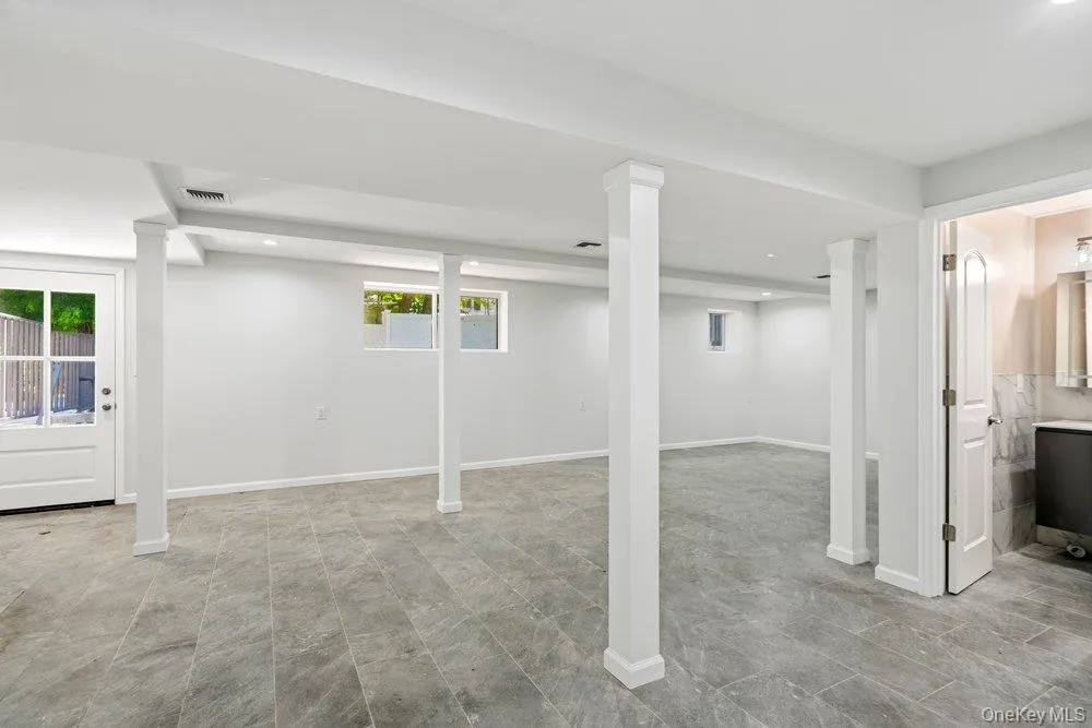 17 Tatterson Street, North Hempstead, NY, 2 Bedrooms Bedrooms, 7 Rooms Rooms,3 BathroomsBathrooms,Residential,For Rent,Tatterson,0,1004381 17 Tatterson Street, North Hempstead, NY, 2 Bedrooms Bedrooms, 7 Rooms Rooms,3 BathroomsBathrooms,Residential,For Rent,Tatterson,0,1004381