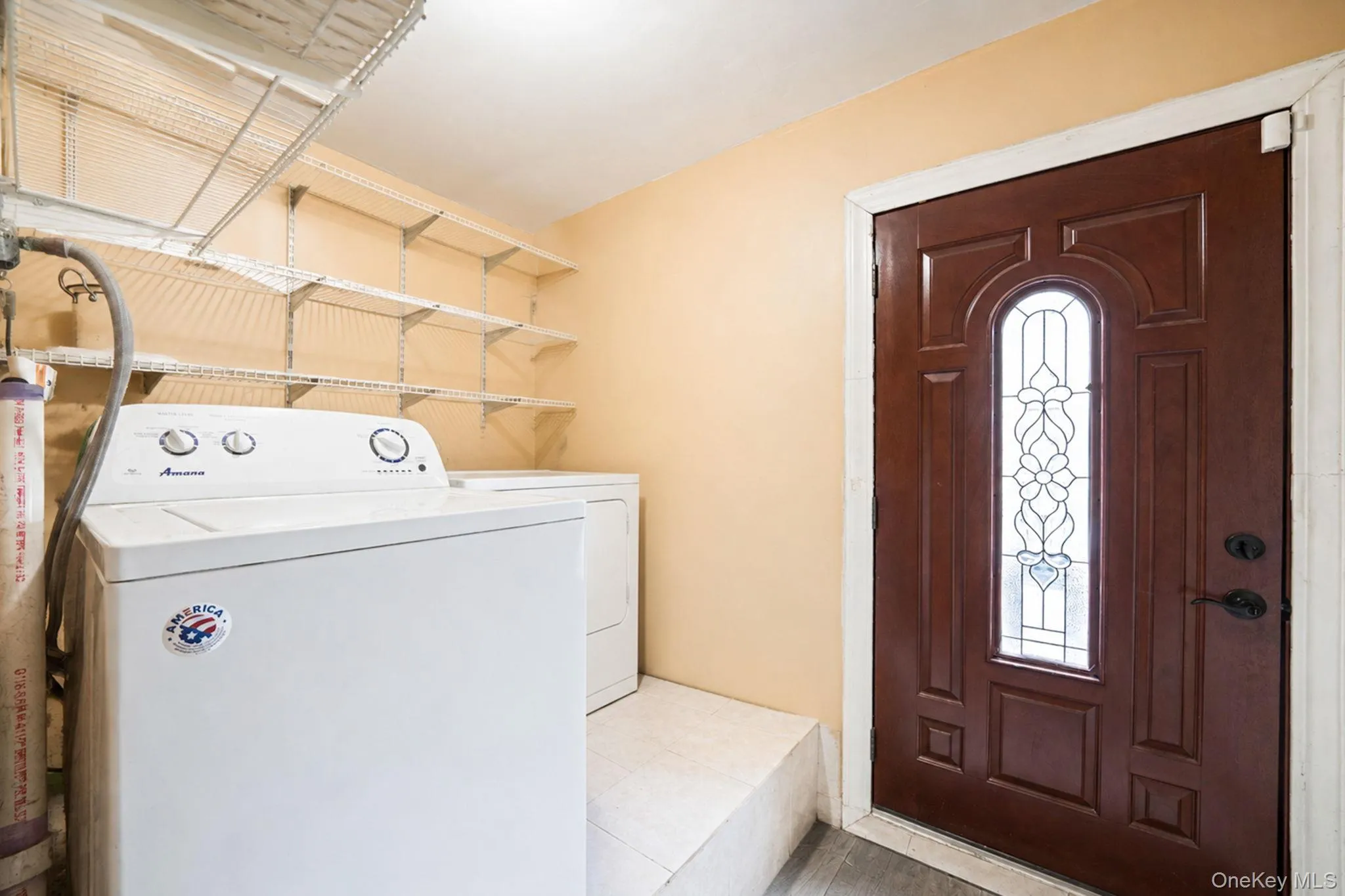 36 Naples Avenue, Islip, NY, 4 Bedrooms Bedrooms, 6 Rooms Rooms,1 BathroomBathrooms,Residential,For Rent,Naples,0,1004386 36 Naples Avenue, Islip, NY, 4 Bedrooms Bedrooms, 6 Rooms Rooms,1 BathroomBathrooms,Residential,For Rent,Naples,0,1004386