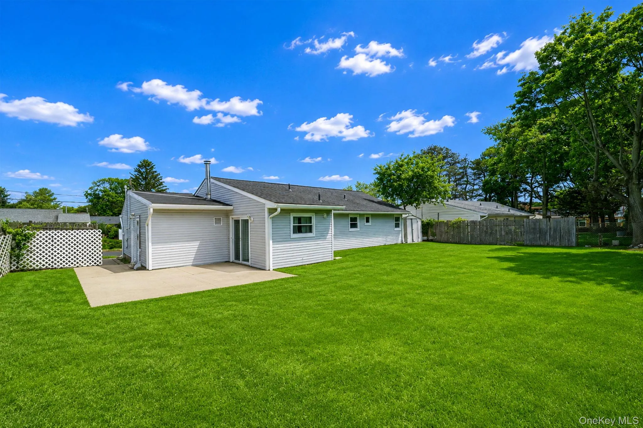 36 Naples Avenue, Islip, NY, 4 Bedrooms Bedrooms, 6 Rooms Rooms,1 BathroomBathrooms,Residential,For Rent,Naples,0,1004386 36 Naples Avenue, Islip, NY, 4 Bedrooms Bedrooms, 6 Rooms Rooms,1 BathroomBathrooms,Residential,For Rent,Naples,0,1004386