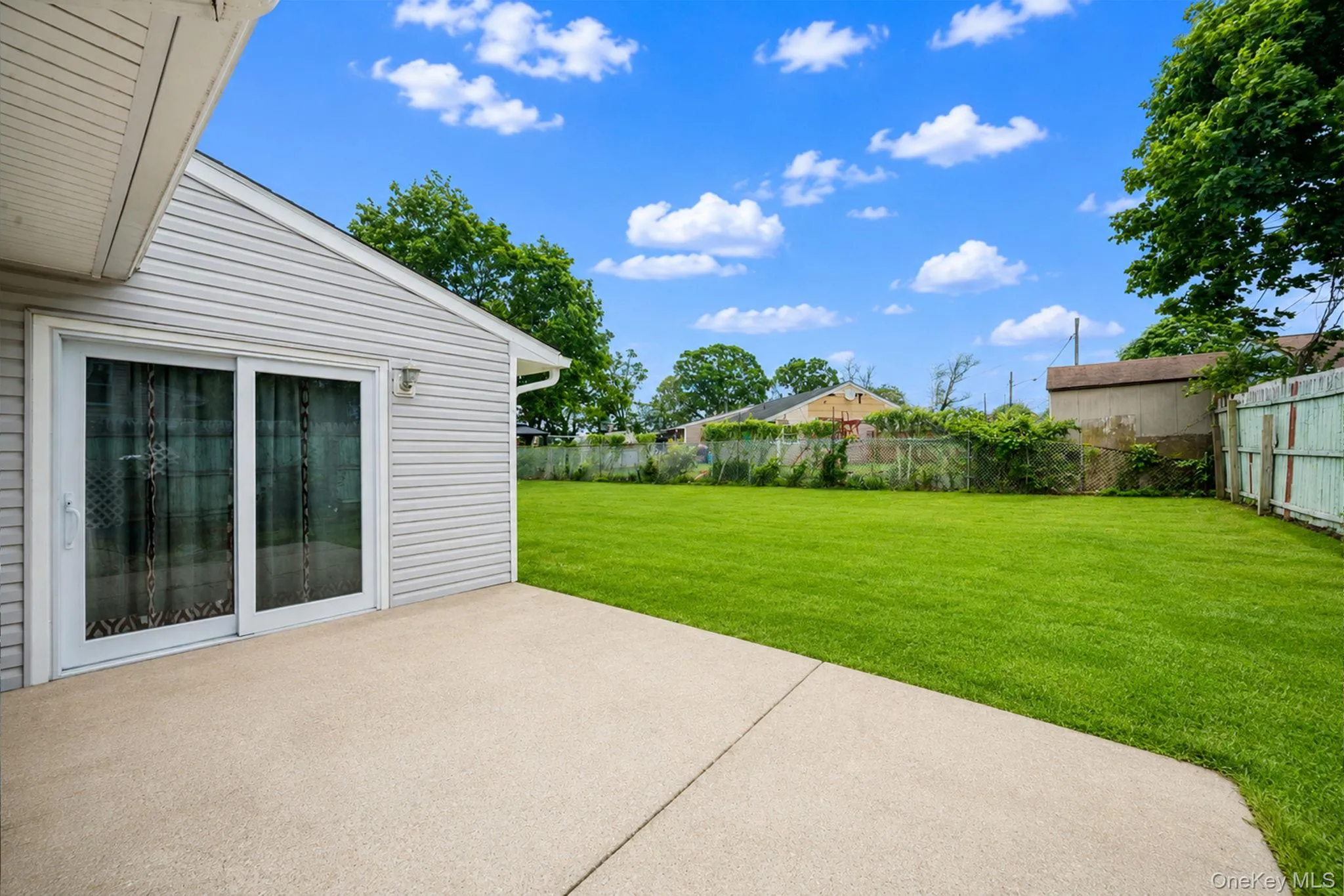 36 Naples Avenue, Islip, NY, 4 Bedrooms Bedrooms, 6 Rooms Rooms,1 BathroomBathrooms,Residential,For Rent,Naples,0,1004386 36 Naples Avenue, Islip, NY, 4 Bedrooms Bedrooms, 6 Rooms Rooms,1 BathroomBathrooms,Residential,For Rent,Naples,0,1004386