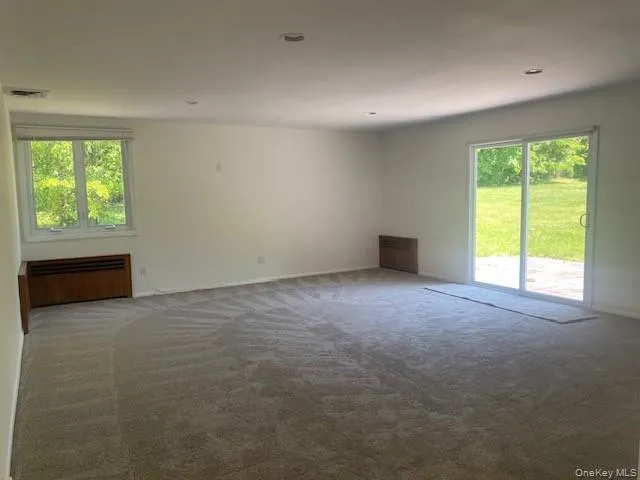 27 Martin Court, North Hempstead, NY, 3 Bedrooms Bedrooms, 7 Rooms Rooms,3 BathroomsBathrooms,Residential Lease,For Rent,Martin,0,1004387 27 Martin Court, North Hempstead, NY, 3 Bedrooms Bedrooms, 7 Rooms Rooms,3 BathroomsBathrooms,Residential Lease,For Rent,Martin,0,1004387