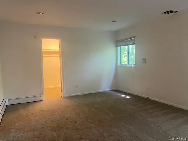 27 Martin Court, North Hempstead, NY, 3 Bedrooms Bedrooms, 7 Rooms Rooms,3 BathroomsBathrooms,Residential Lease,For Rent,Martin,0,1004387 27 Martin Court, North Hempstead, NY, 3 Bedrooms Bedrooms, 7 Rooms Rooms,3 BathroomsBathrooms,Residential Lease,For Rent,Martin,0,1004387