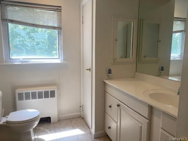 27 Martin Court, North Hempstead, NY, 3 Bedrooms Bedrooms, 7 Rooms Rooms,3 BathroomsBathrooms,Residential Lease,For Rent,Martin,0,1004387 27 Martin Court, North Hempstead, NY, 3 Bedrooms Bedrooms, 7 Rooms Rooms,3 BathroomsBathrooms,Residential Lease,For Rent,Martin,0,1004387