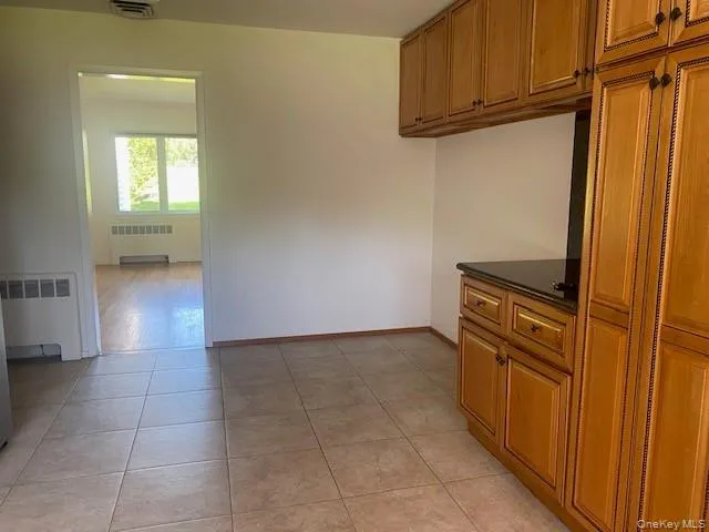 27 Martin Court, North Hempstead, NY, 3 Bedrooms Bedrooms, 7 Rooms Rooms,3 BathroomsBathrooms,Residential Lease,For Rent,Martin,0,1004387 27 Martin Court, North Hempstead, NY, 3 Bedrooms Bedrooms, 7 Rooms Rooms,3 BathroomsBathrooms,Residential Lease,For Rent,Martin,0,1004387
