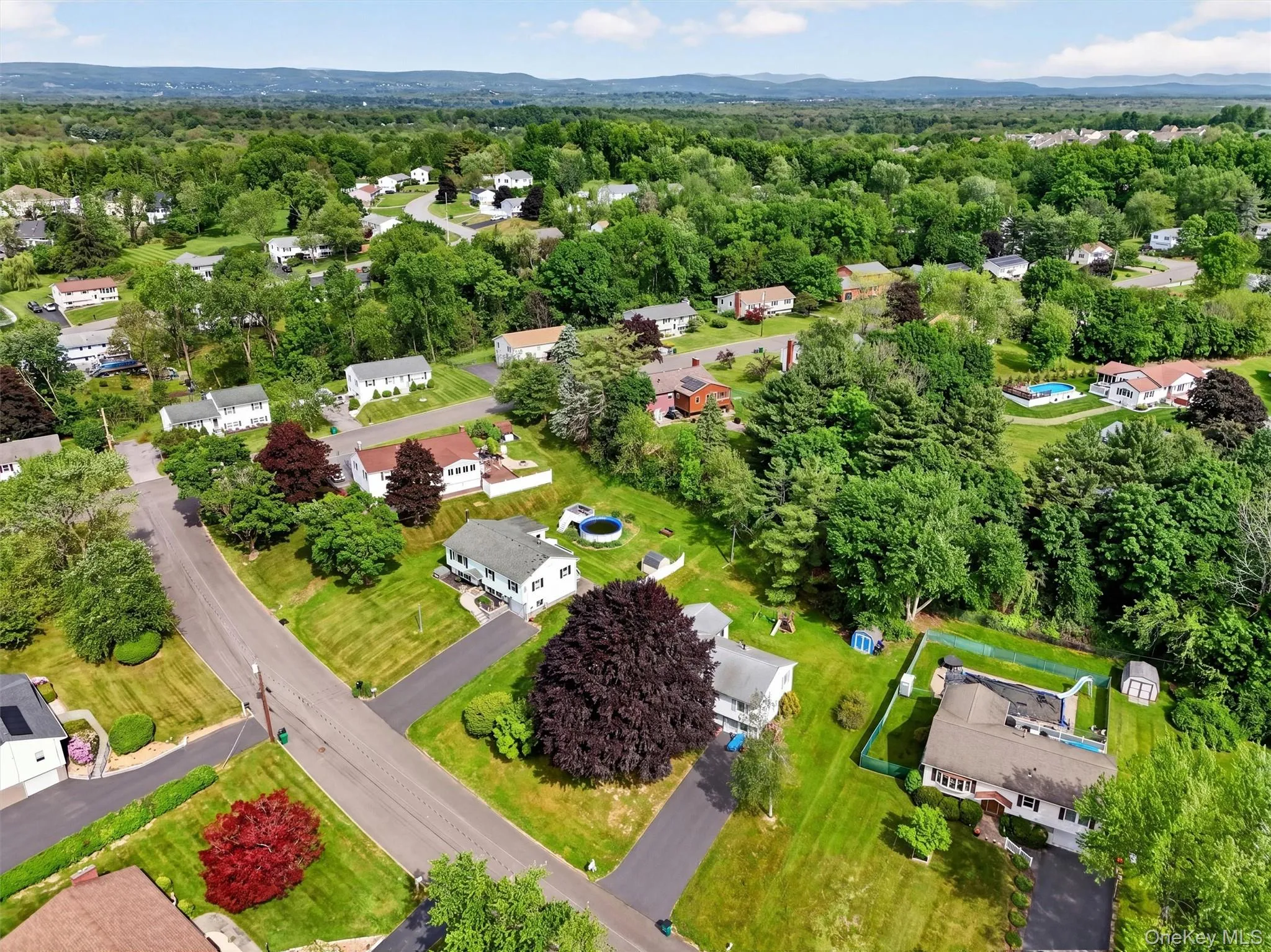 12 Dwyer Lane, Wappinger, NY, 4 Bedrooms Bedrooms, 11 Rooms Rooms,2 BathroomsBathrooms,Residential,For Rent,Dwyer,0,1004392 12 Dwyer Lane, Wappinger, NY, 4 Bedrooms Bedrooms, 11 Rooms Rooms,2 BathroomsBathrooms,Residential,For Rent,Dwyer,0,1004392
