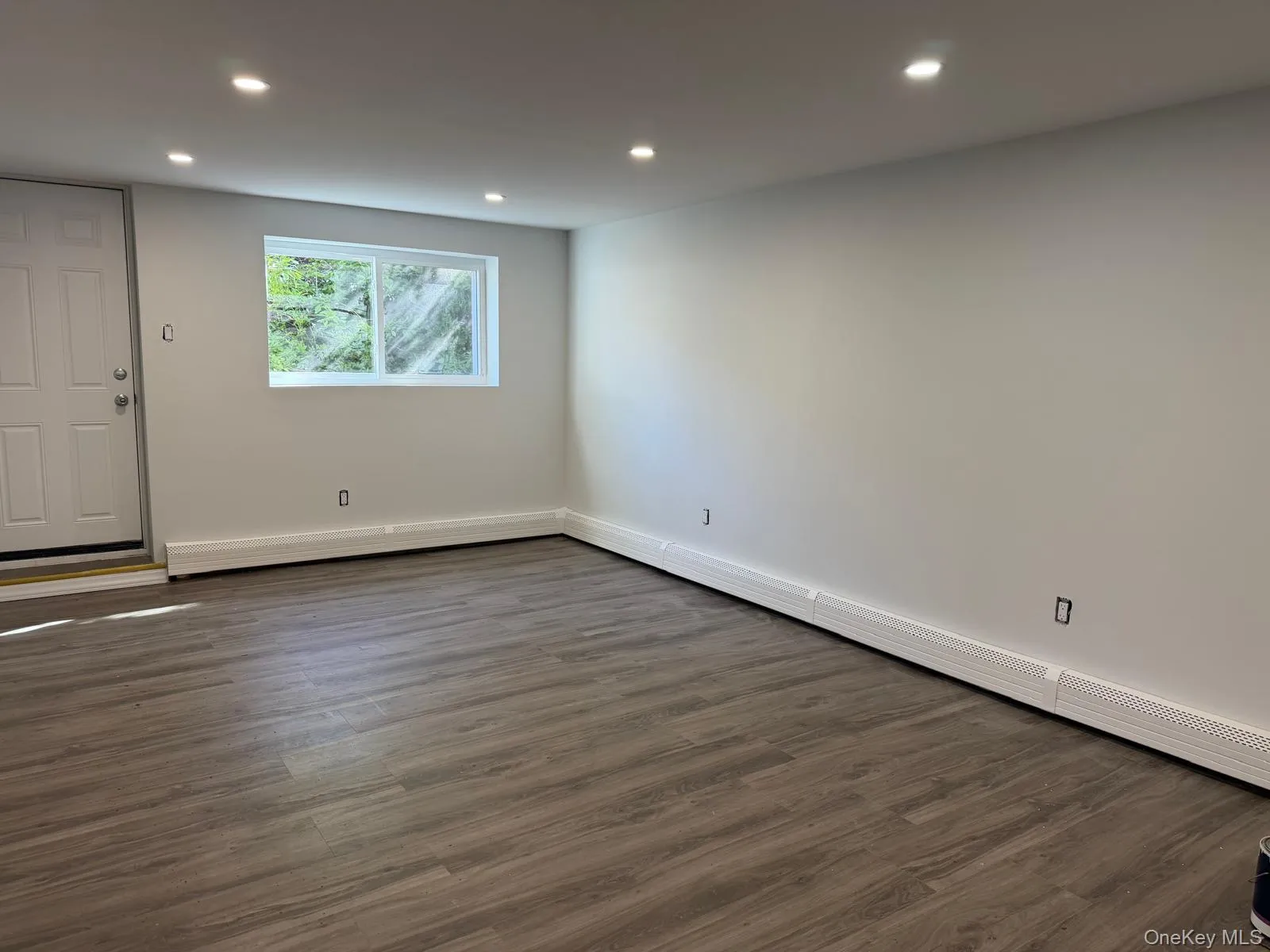 65 Florida Avenue, Hempstead, NY, 4 Bedrooms Bedrooms, 8 Rooms Rooms,2 BathroomsBathrooms,Residential Lease,For Rent,Florida,0,1004400 65 Florida Avenue, Hempstead, NY, 4 Bedrooms Bedrooms, 8 Rooms Rooms,2 BathroomsBathrooms,Residential Lease,For Rent,Florida,0,1004400