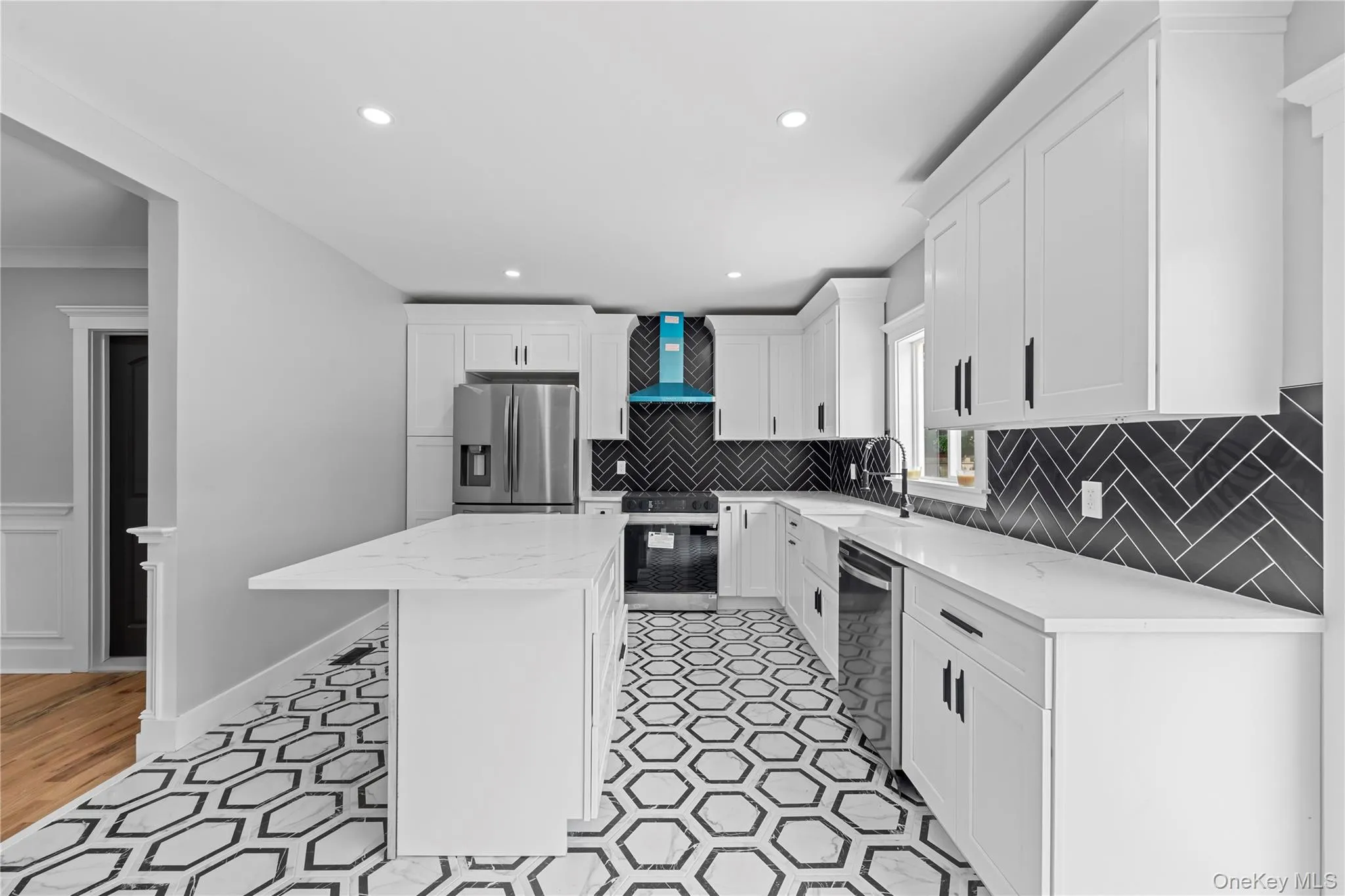 74 Lincoln Avenue, Islip, NY, 4 Bedrooms Bedrooms, 11 Rooms Rooms,3 BathroomsBathrooms,Residential,For Rent,Lincoln,0,1004401 74 Lincoln Avenue, Islip, NY, 4 Bedrooms Bedrooms, 11 Rooms Rooms,3 BathroomsBathrooms,Residential,For Rent,Lincoln,0,1004401