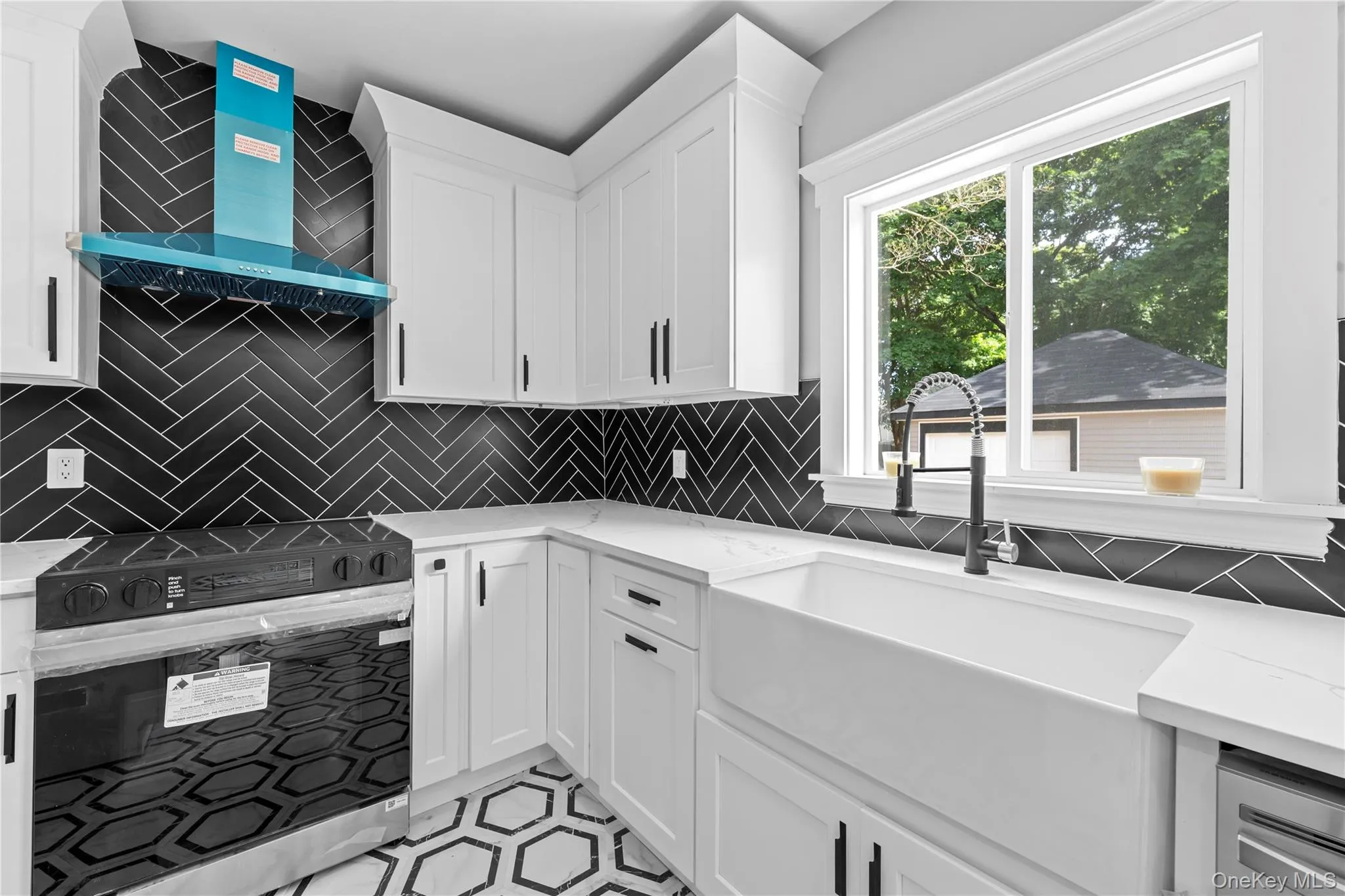 74 Lincoln Avenue, Islip, NY, 4 Bedrooms Bedrooms, 11 Rooms Rooms,3 BathroomsBathrooms,Residential,For Rent,Lincoln,0,1004401 74 Lincoln Avenue, Islip, NY, 4 Bedrooms Bedrooms, 11 Rooms Rooms,3 BathroomsBathrooms,Residential,For Rent,Lincoln,0,1004401