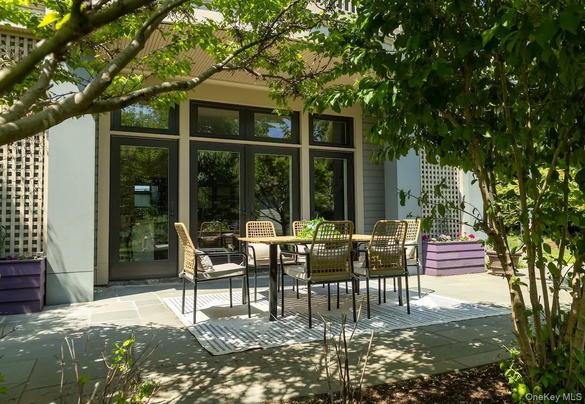 Serene and secluded patio. Serene and secluded patio.