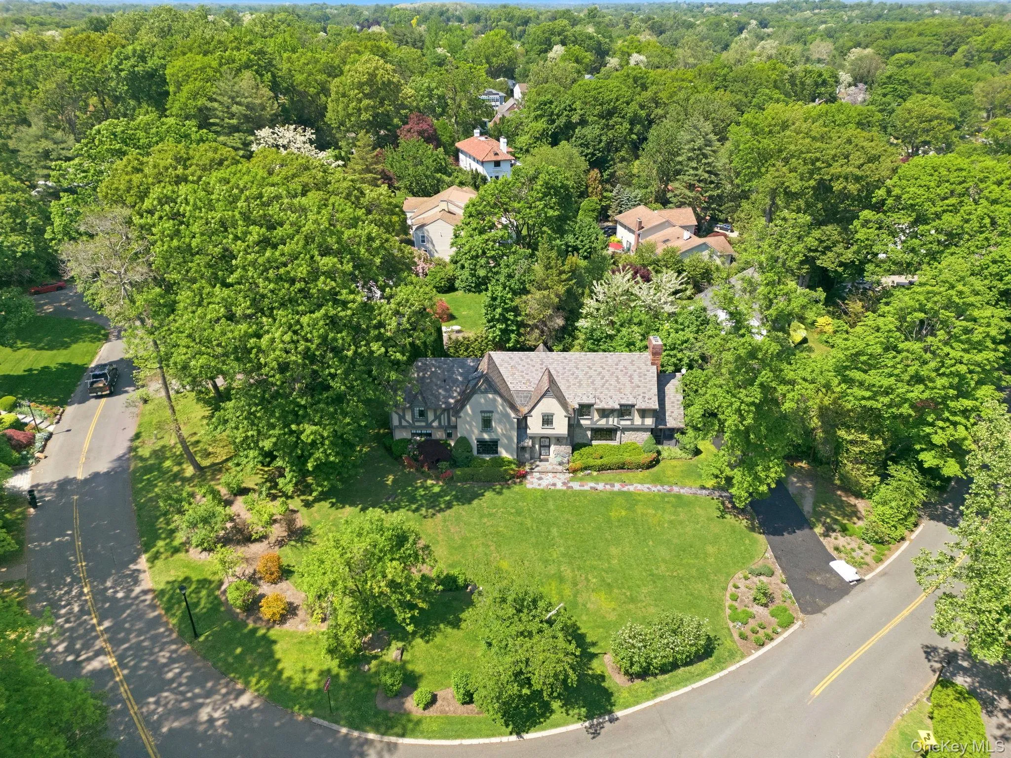 14 Overhill Road, New Rochelle, NY, 8 Bedrooms Bedrooms, 12 Rooms Rooms,4 BathroomsBathrooms,Residential,For Rent,Overhill,0,1004405 14 Overhill Road, New Rochelle, NY, 8 Bedrooms Bedrooms, 12 Rooms Rooms,4 BathroomsBathrooms,Residential,For Rent,Overhill,0,1004405